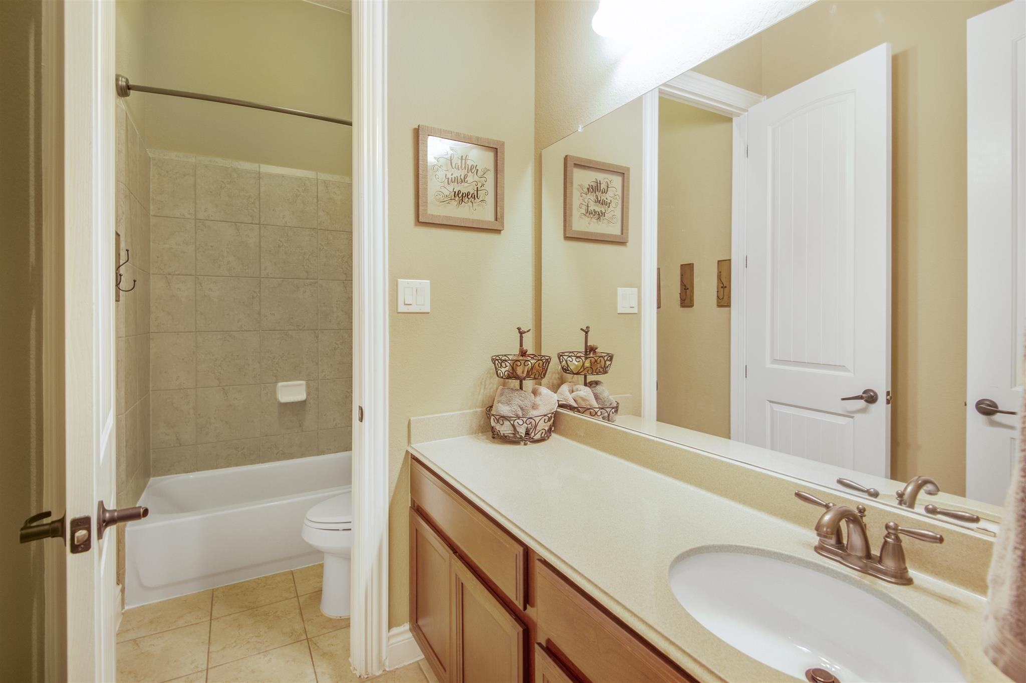 321 Westwood Drive Property Photo 14