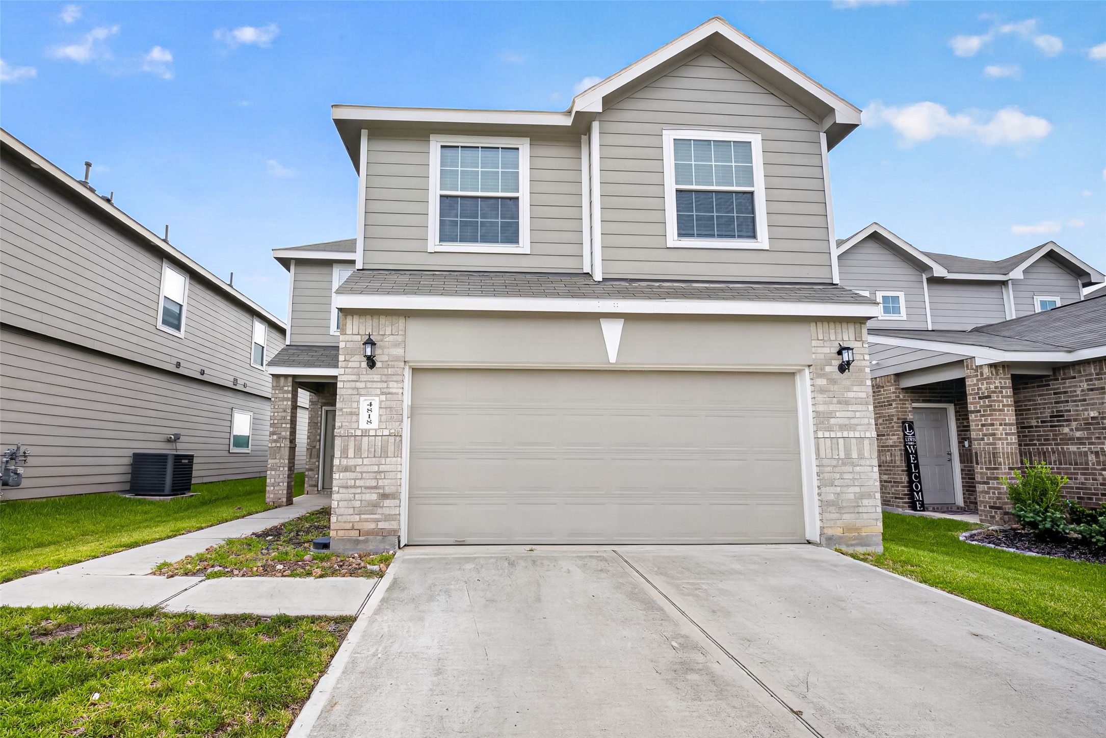 4818 Blue Jacaranda Way Property Photo 1