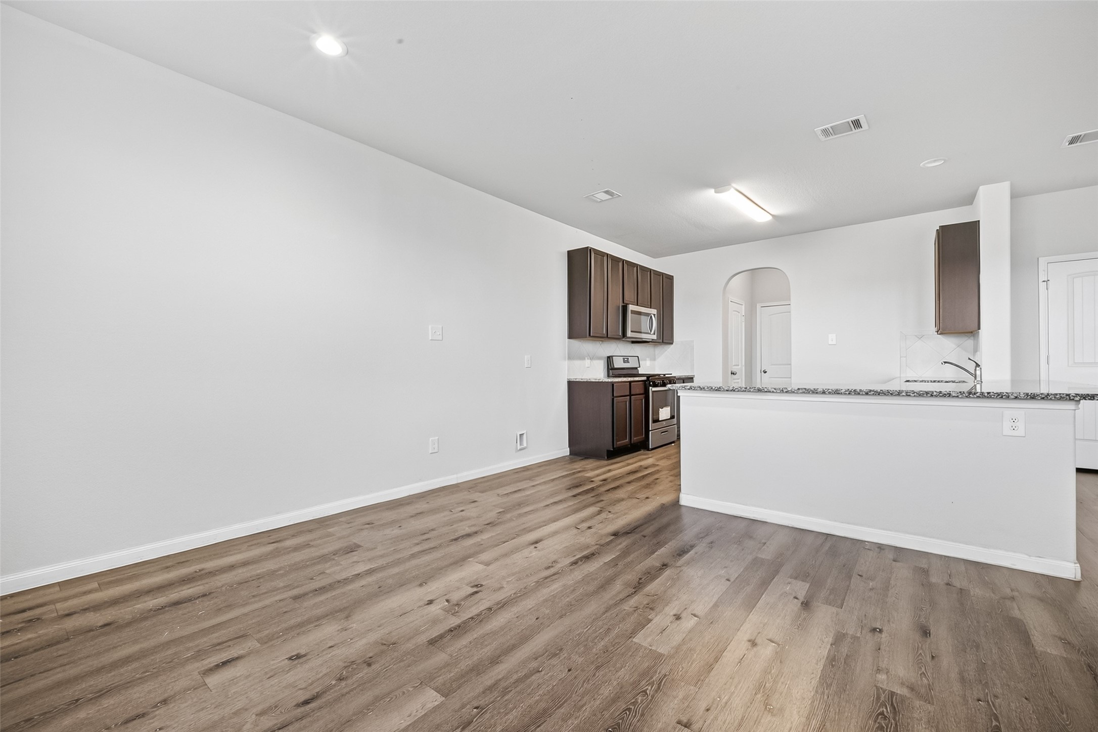4818 Blue Jacaranda Way Property Photo 8