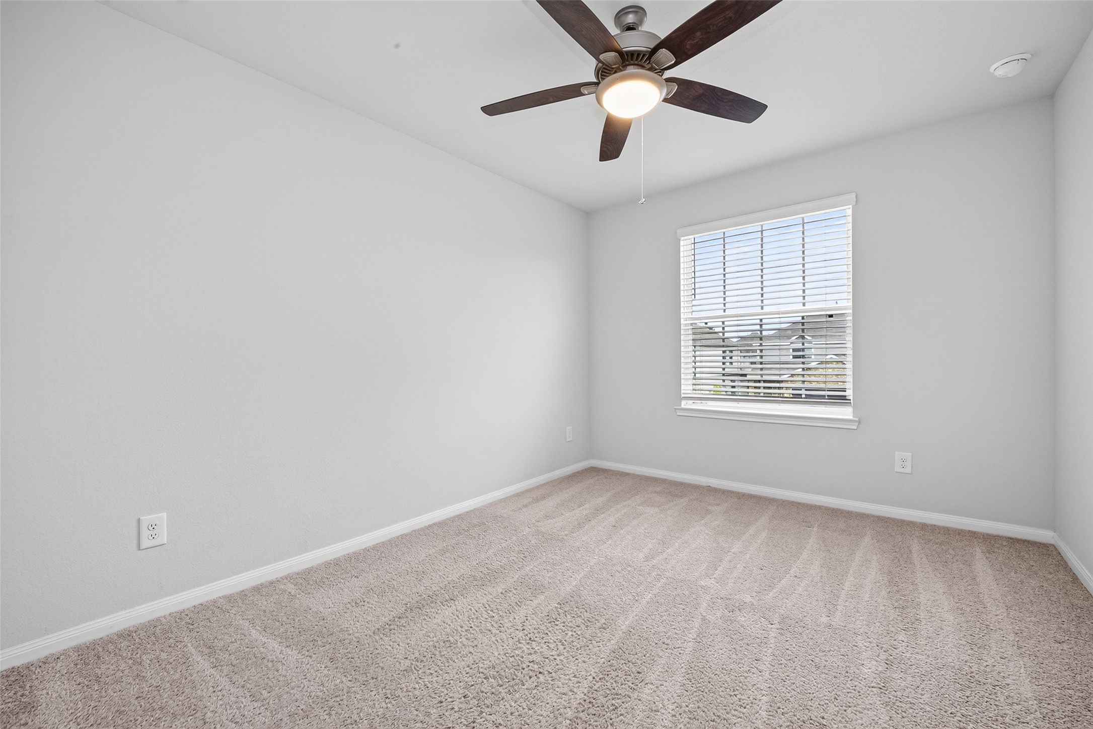 4818 Blue Jacaranda Way Property Photo 28