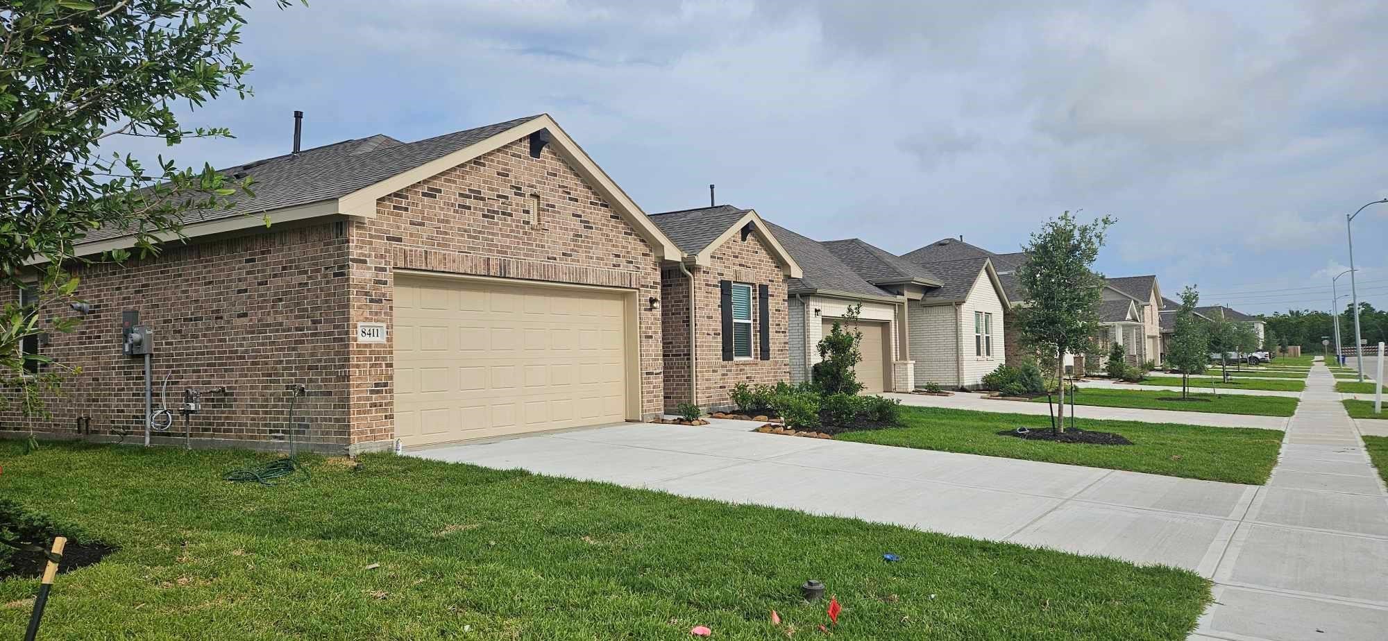 8411 Bay Oaks Drive Property Photo