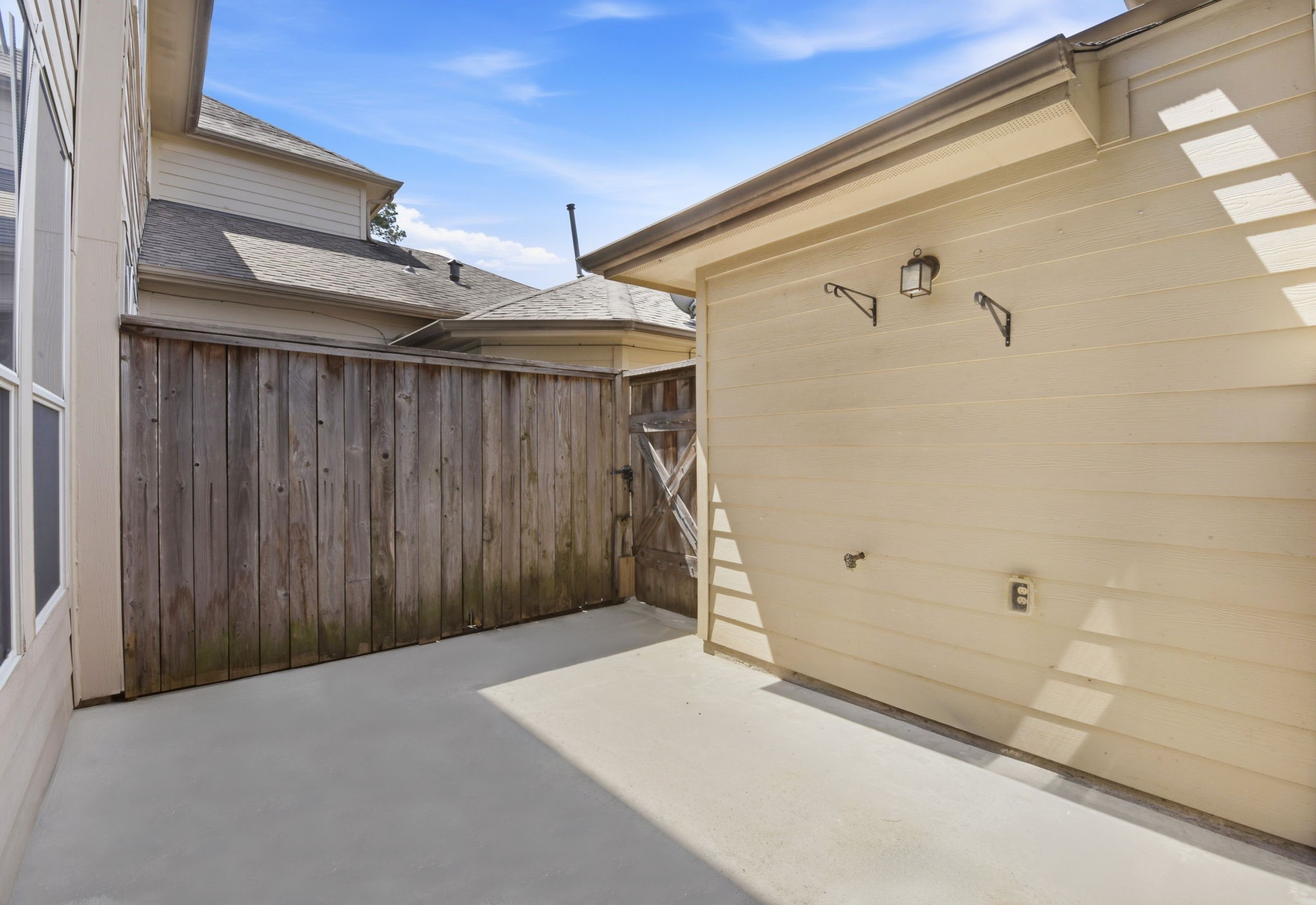 16023 Powder Springs Lane Property Photo 45
