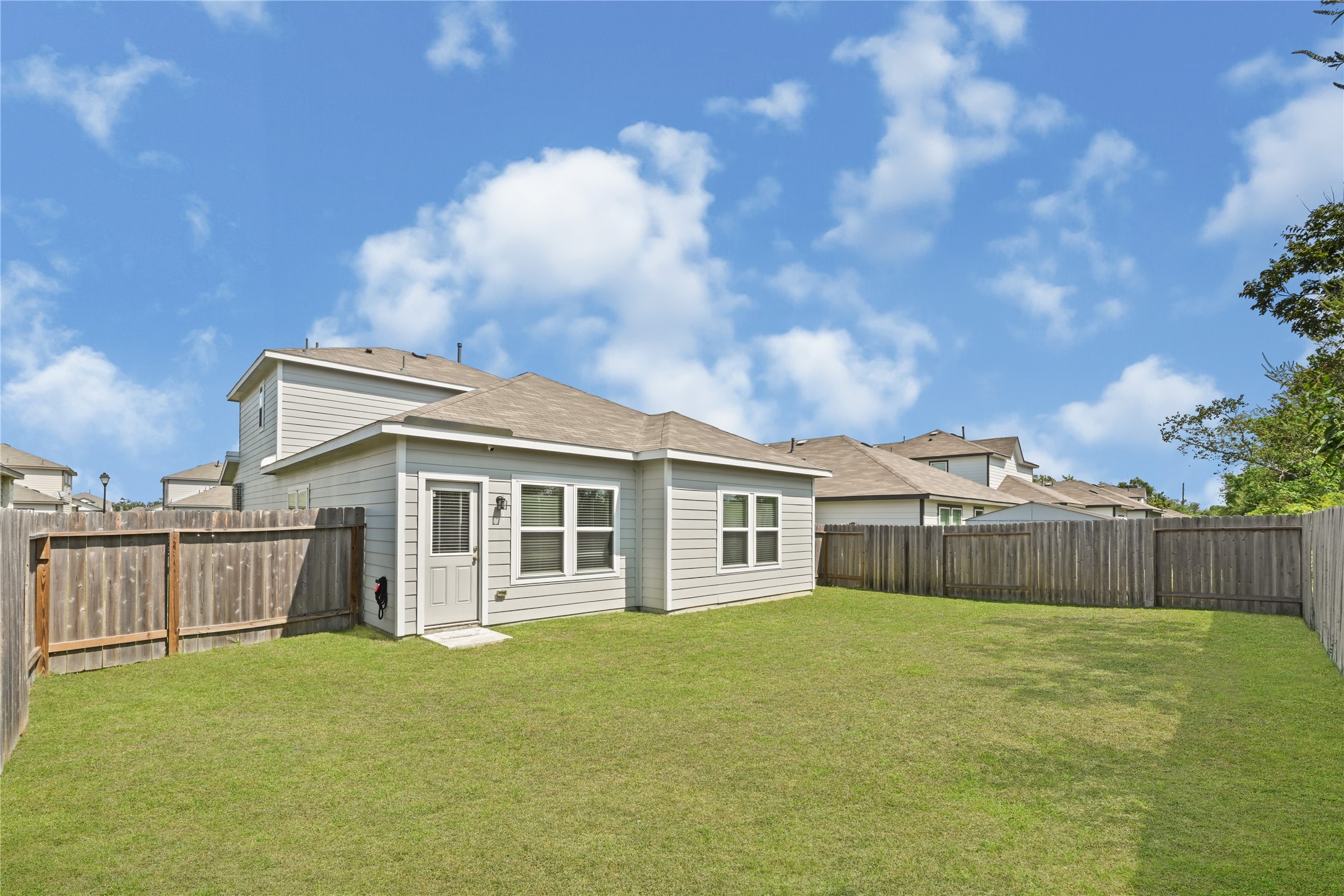 820 Westpointe Drive Property Photo 26