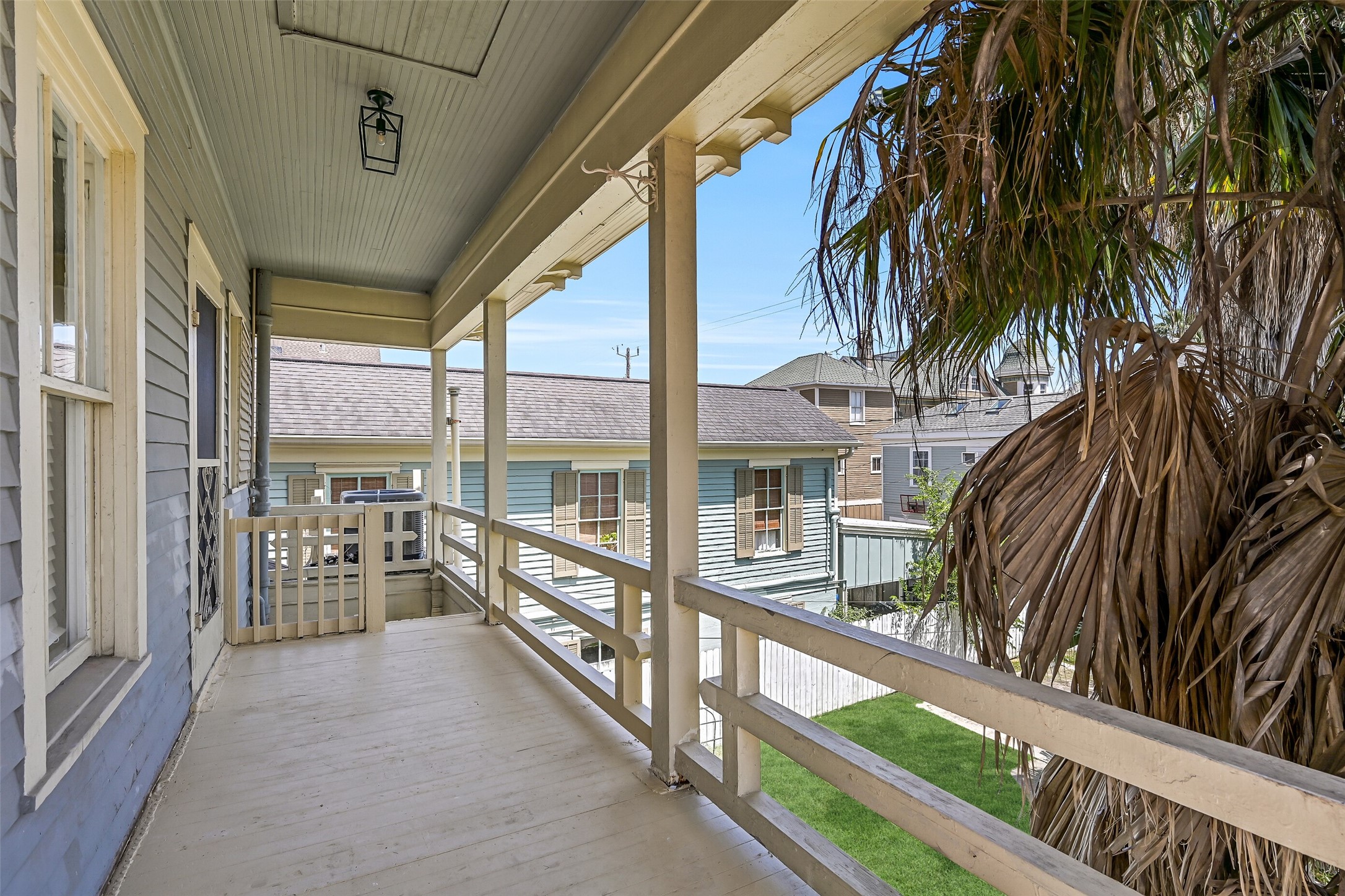 1615 Winnie Street 2 Property Photo 29