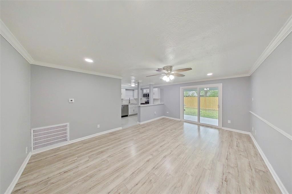4002 Prudence Drive Property Photo 6