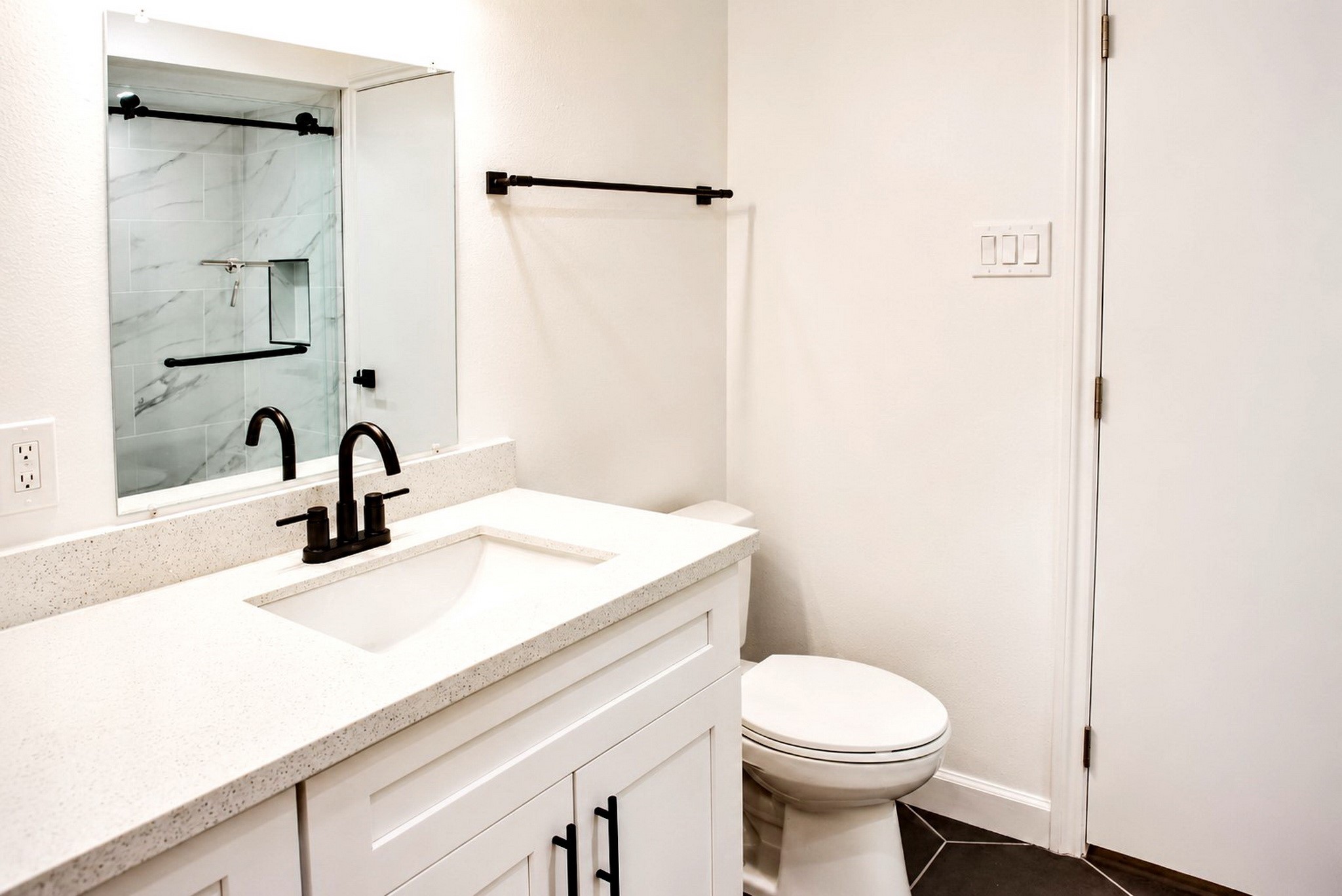 2744 Briarhurst Drive 31 Property Photo 23