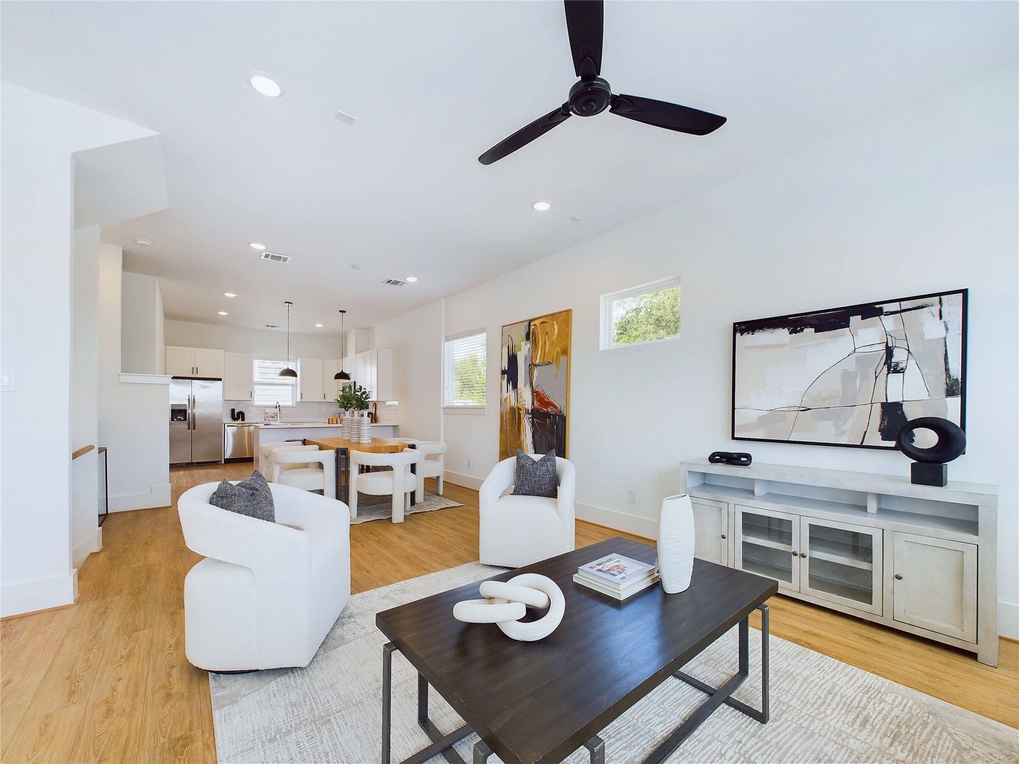 6834 Lozier Street Property Photo