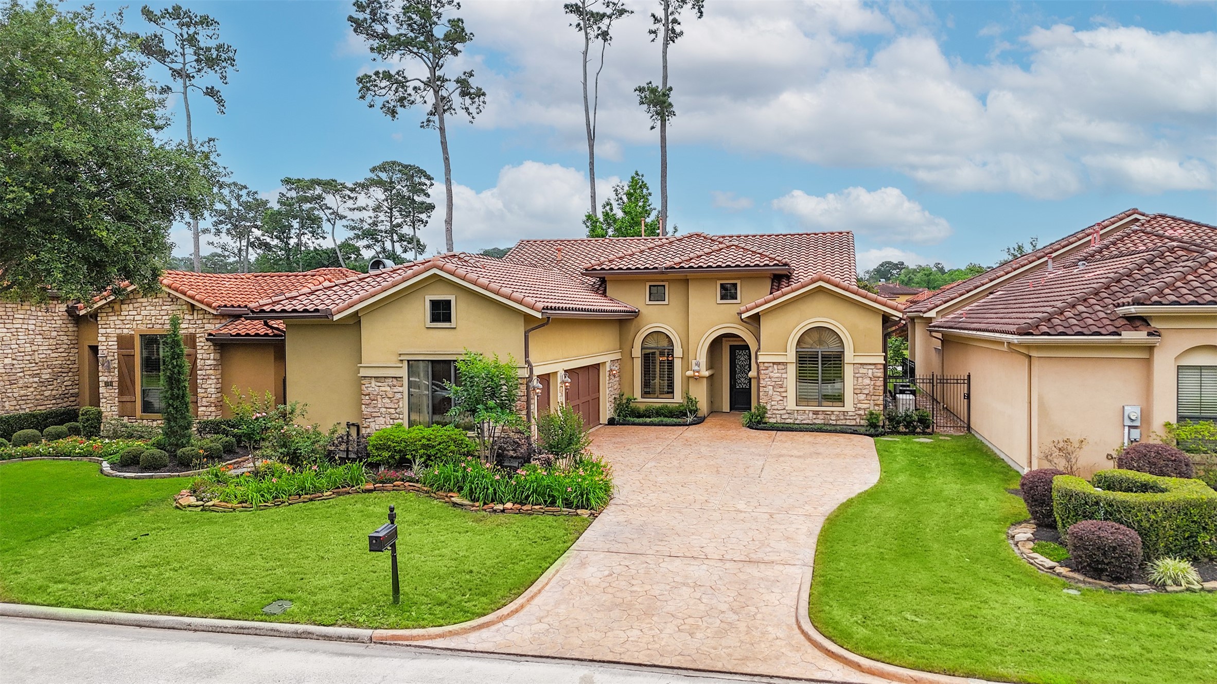 3023 Serena Vista Way Property Photo 1