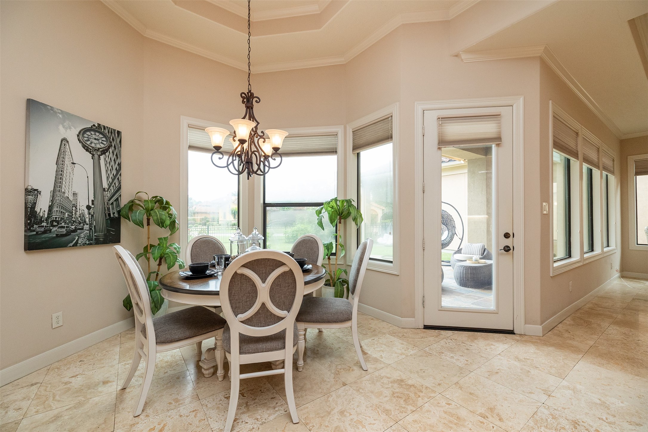 3023 Serena Vista Way Property Photo 19