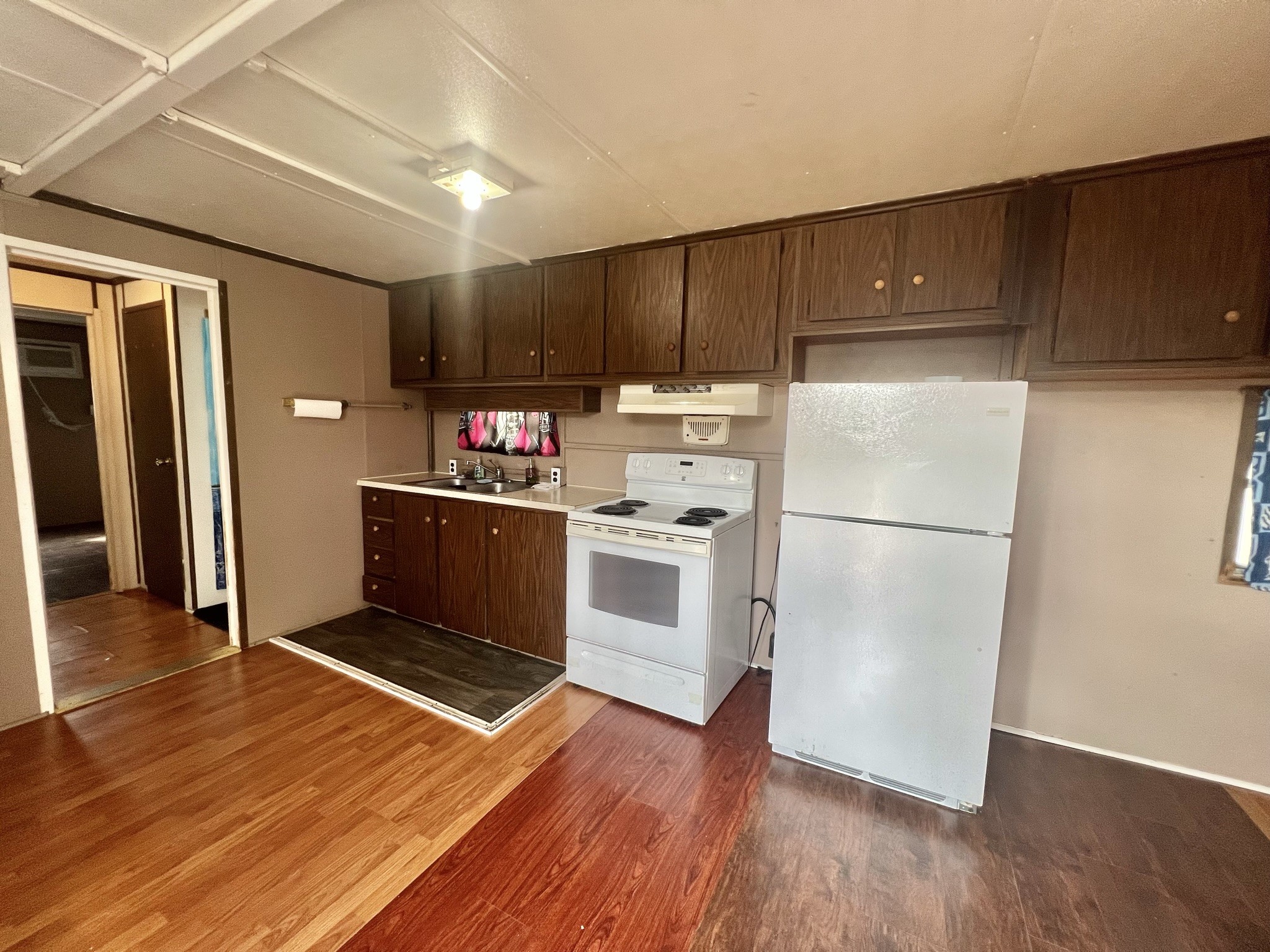2749 Wagon Trail Road Property Photo 6