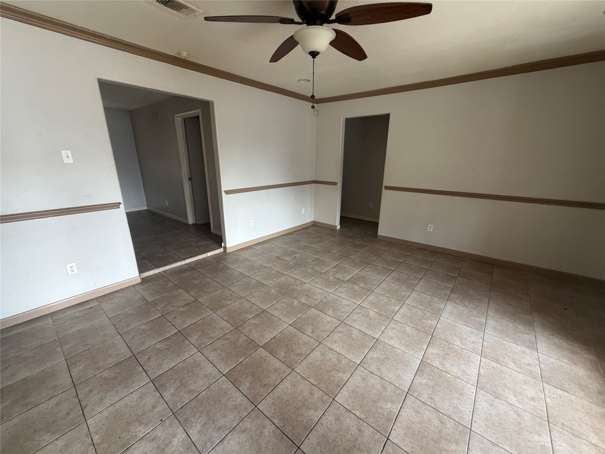 5201 Jezebel Street Property Photo 7