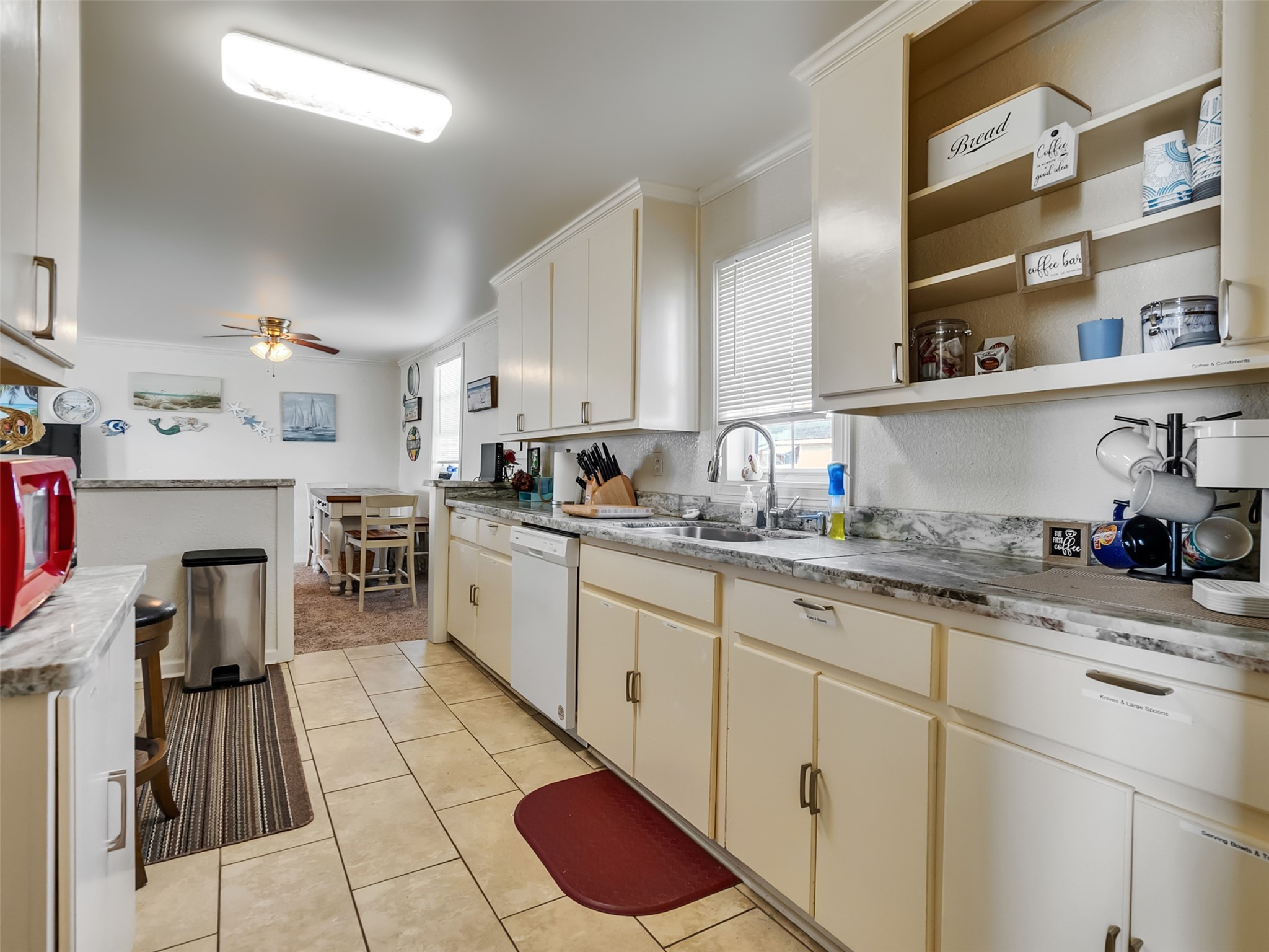 914 Treaty Drive Property Photo 18