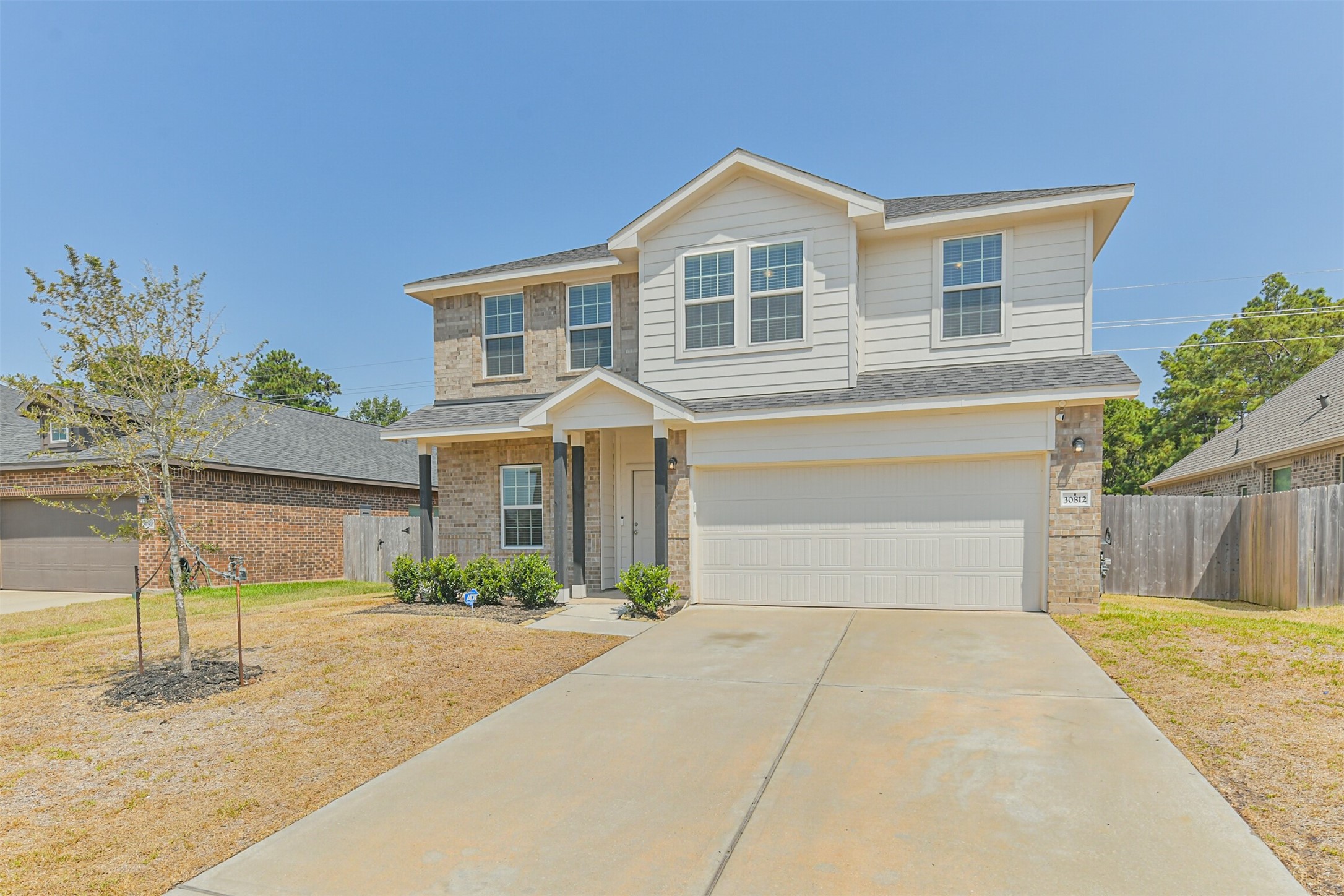 30812 Willow Green Lane Property Photo 2