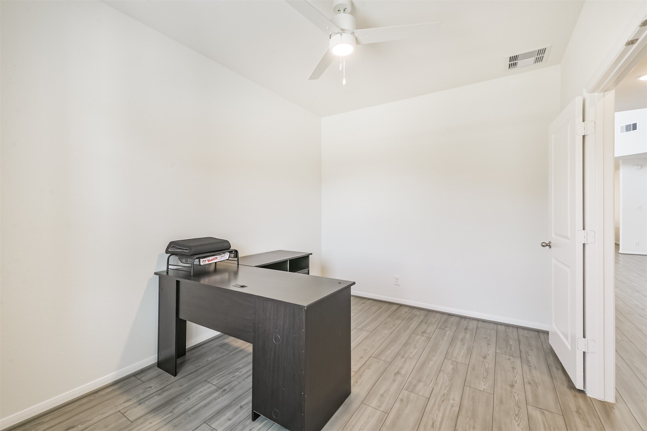 30812 Willow Green Lane Property Photo 10