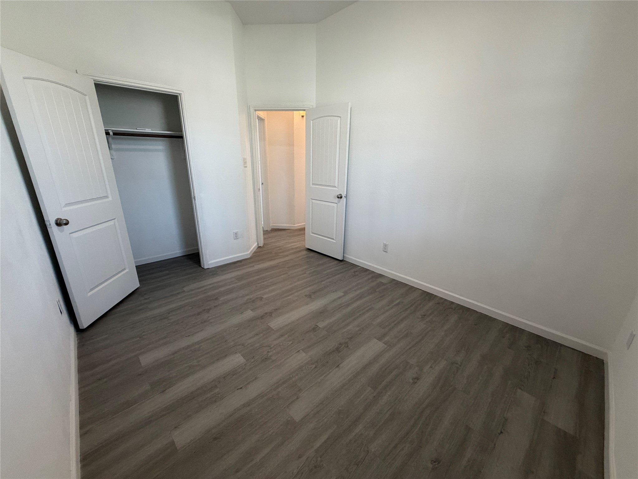 15613 All Star Drive Property Photo 21