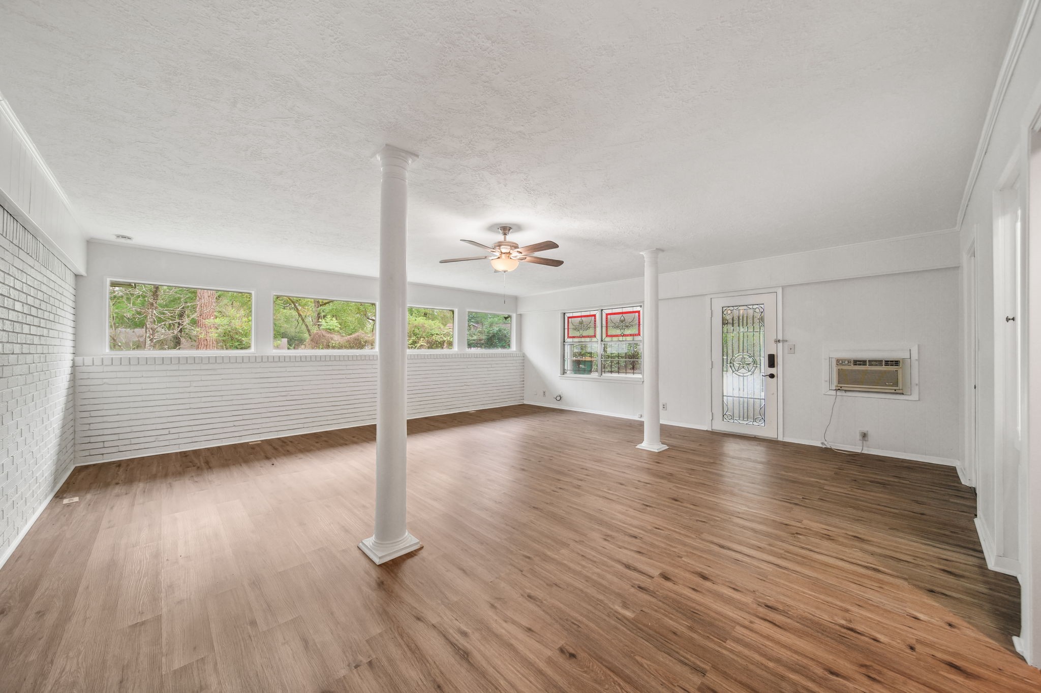 2019 N Thompson Street A Property Photo 7