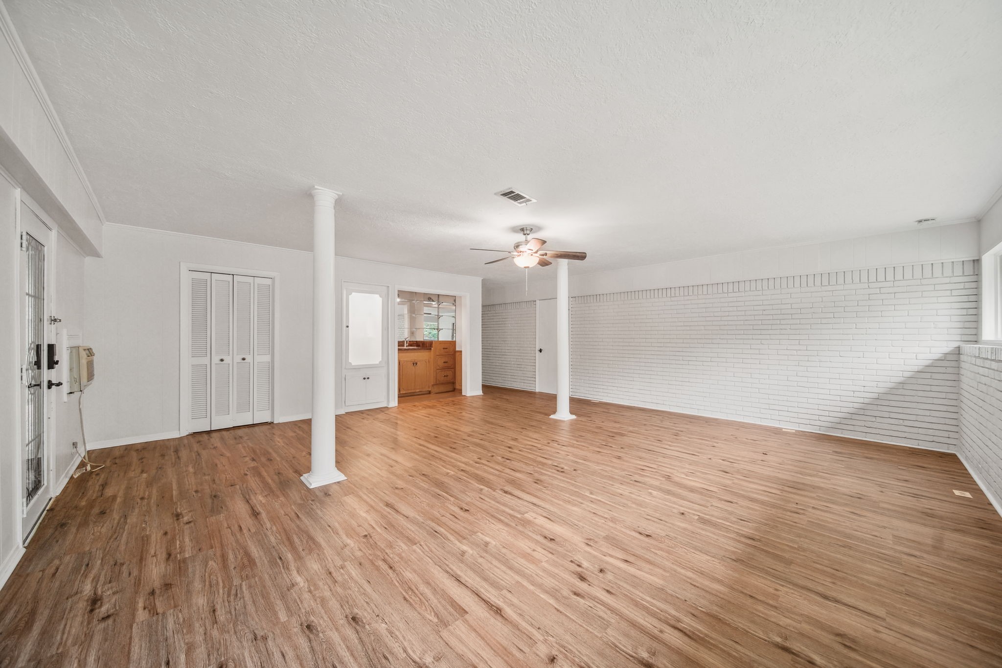 2019 N Thompson Street A Property Photo 9