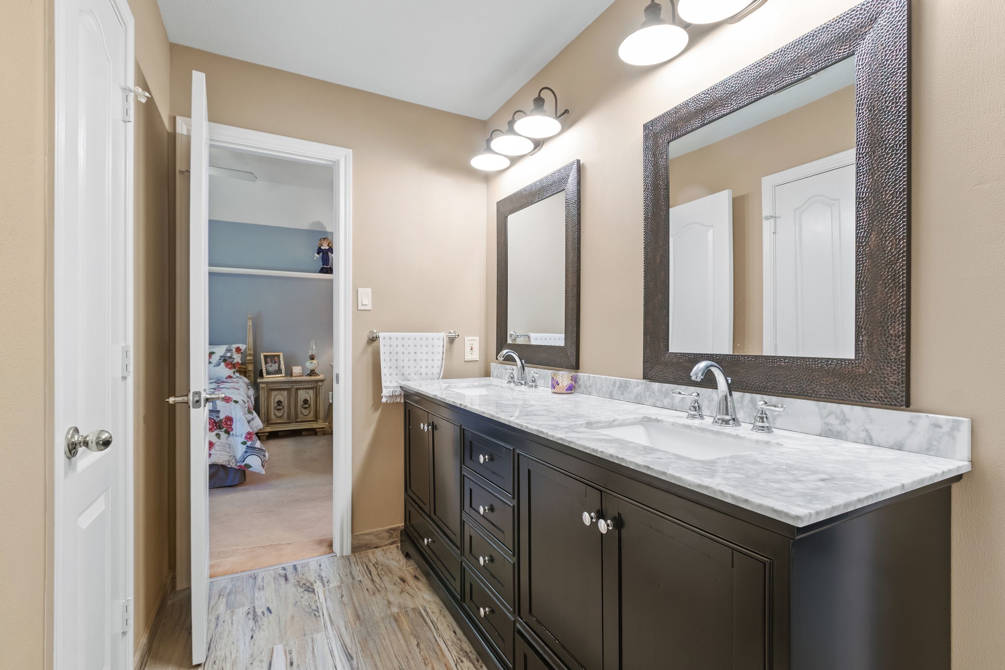 3618 Walnut Forest Lane Property Photo 34