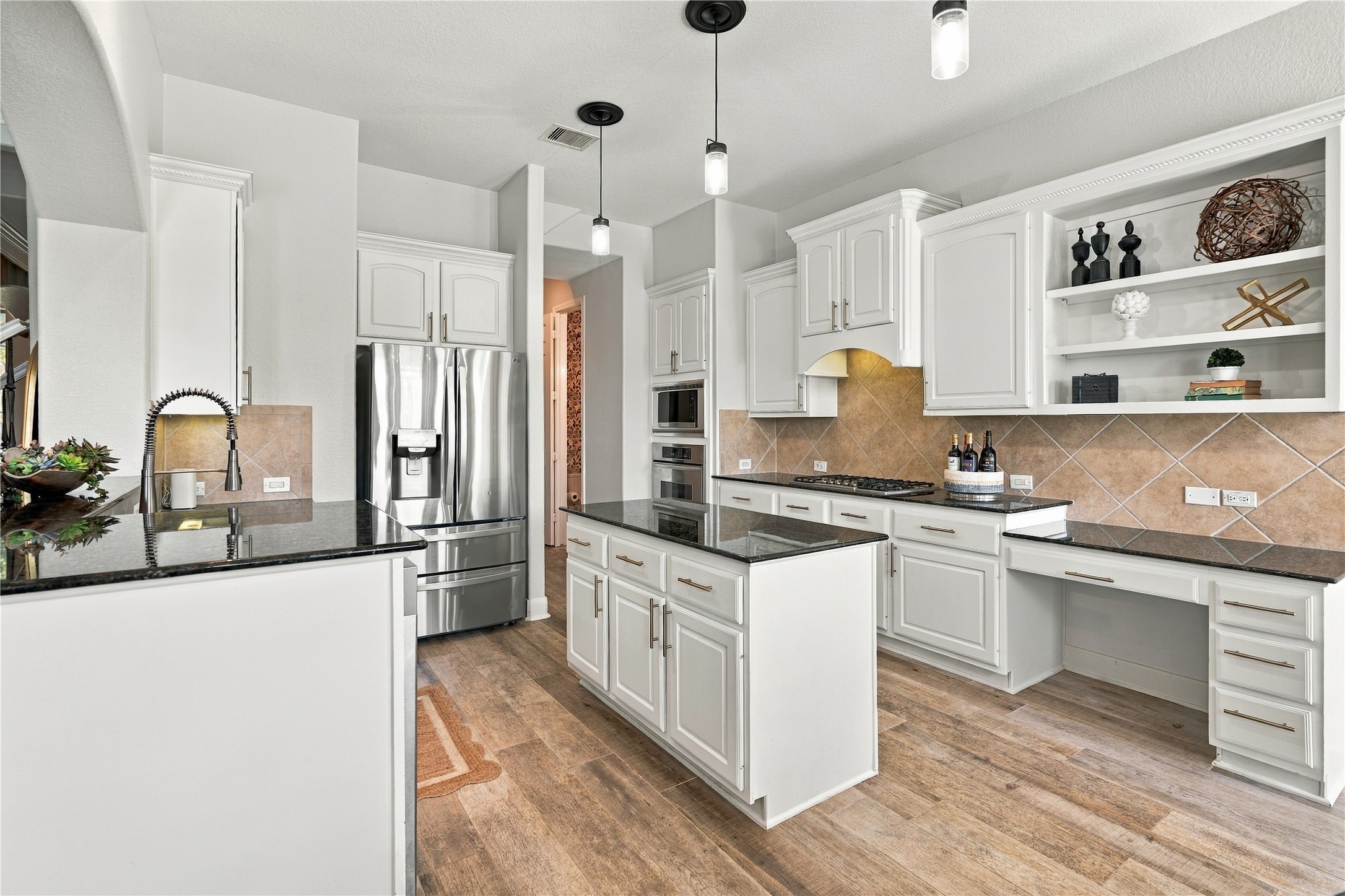 10714 Opal Ridge Drive Property Photo 10