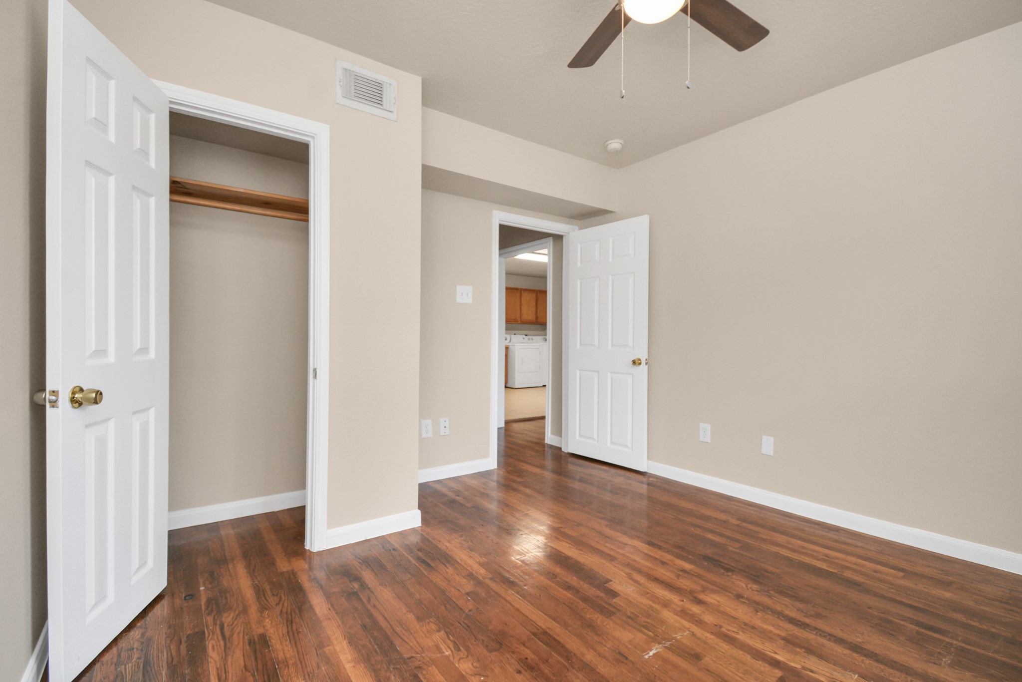 500 W Pitts Avenue 204 Property Photo 19