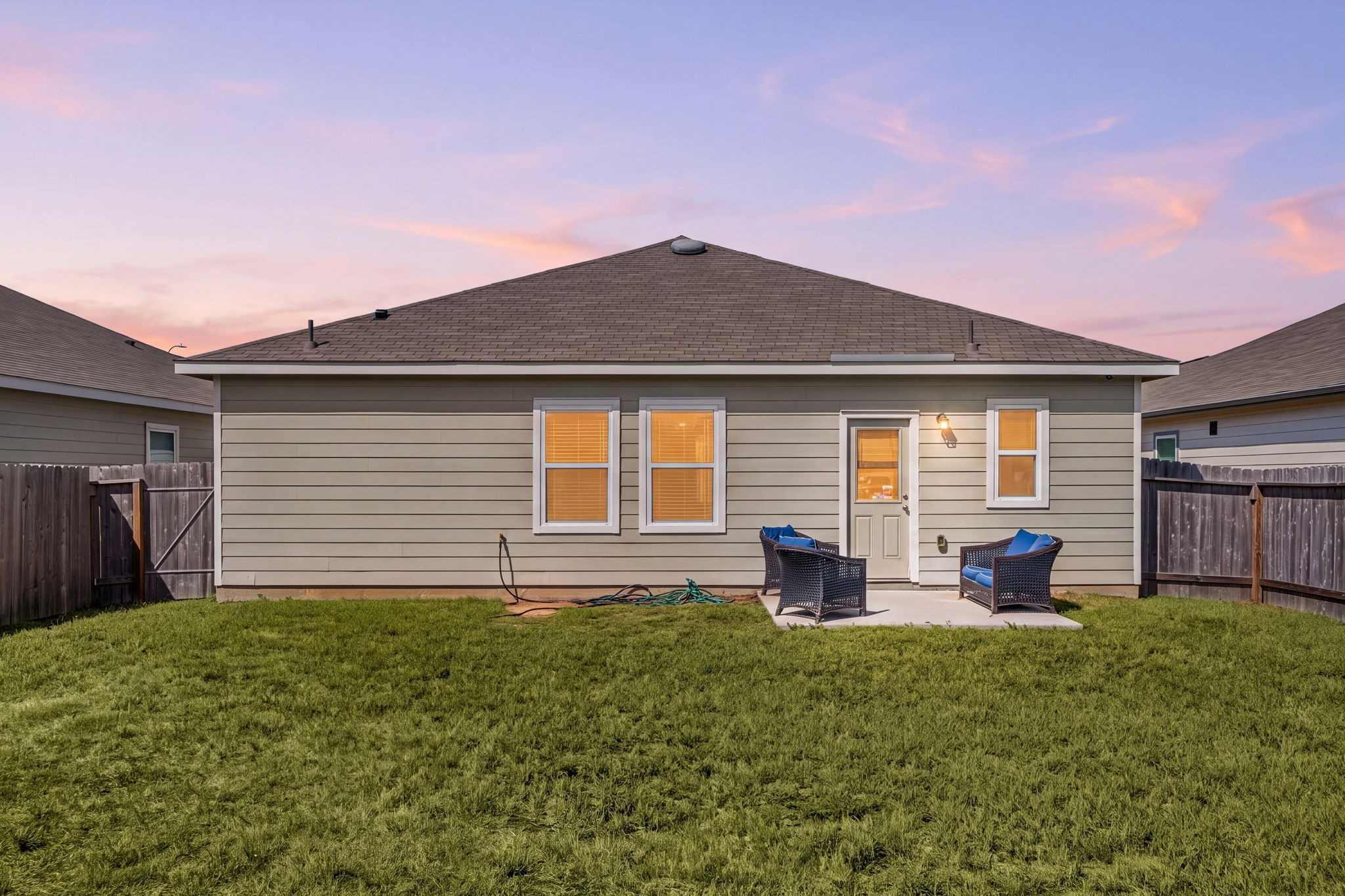 1073 Water Oak Lane Property Photo 13