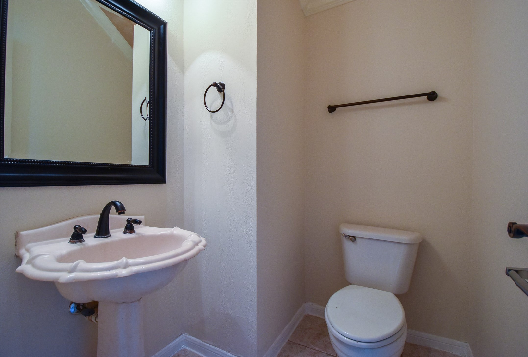 314 Spencers Glen Drive Property Photo 9