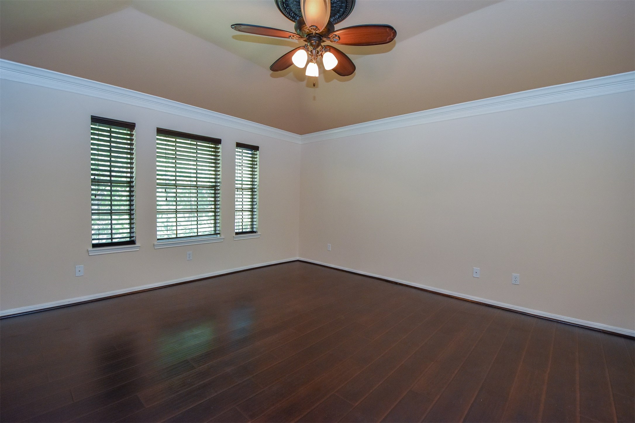 314 Spencers Glen Drive Property Photo 25