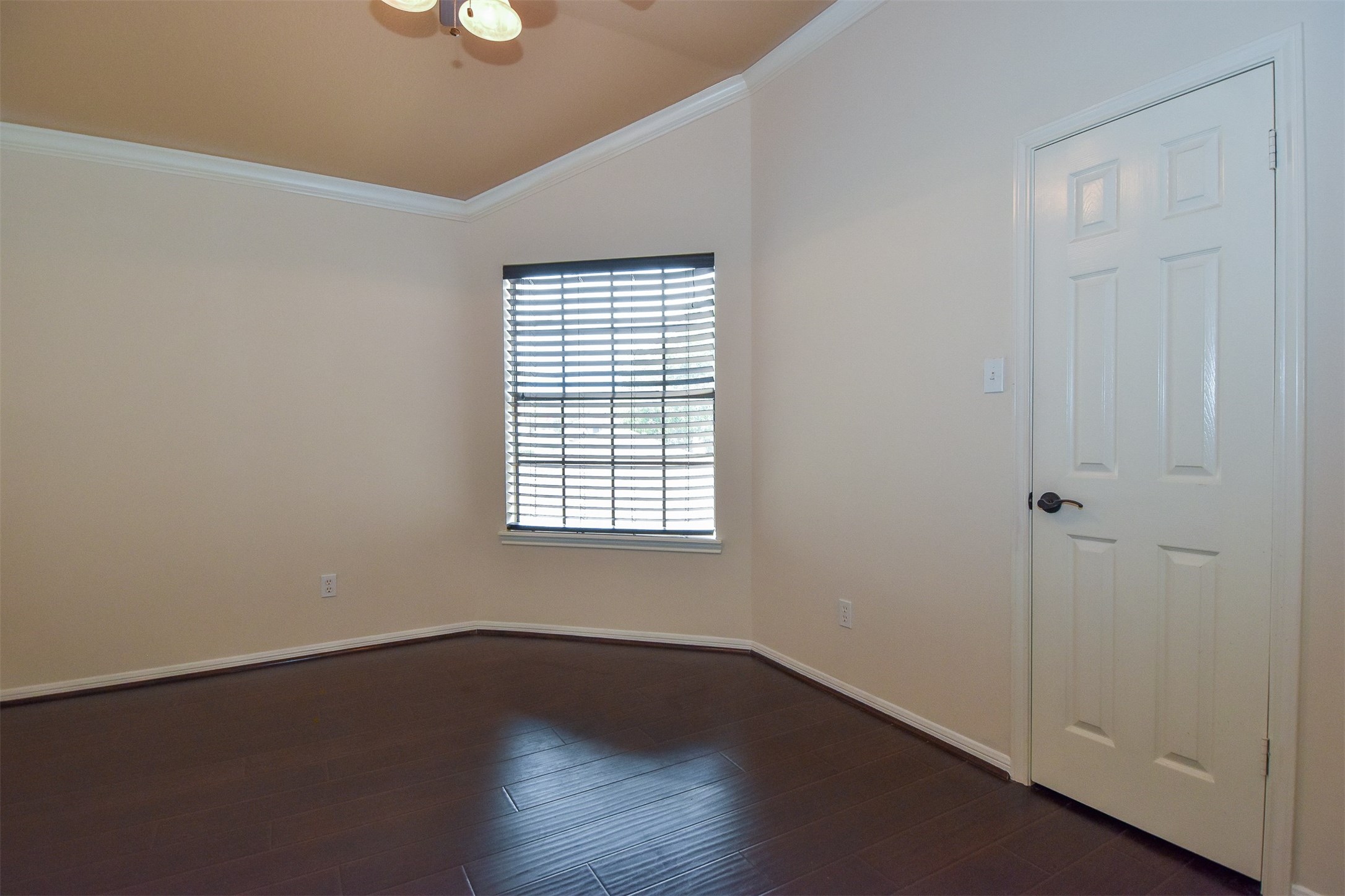 314 Spencers Glen Drive Property Photo 33