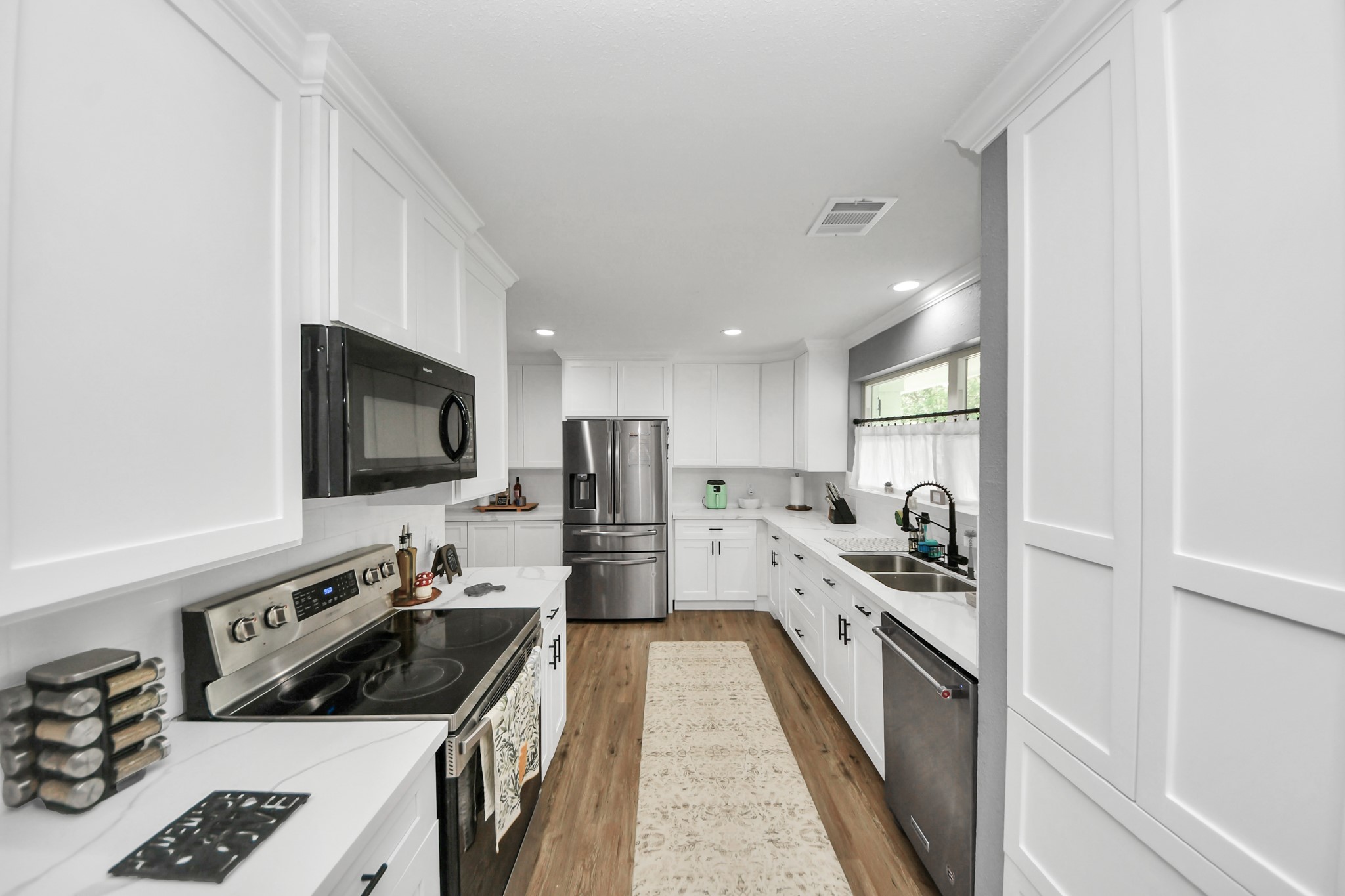 3714 Quail Meadow Drive Property Photo 13