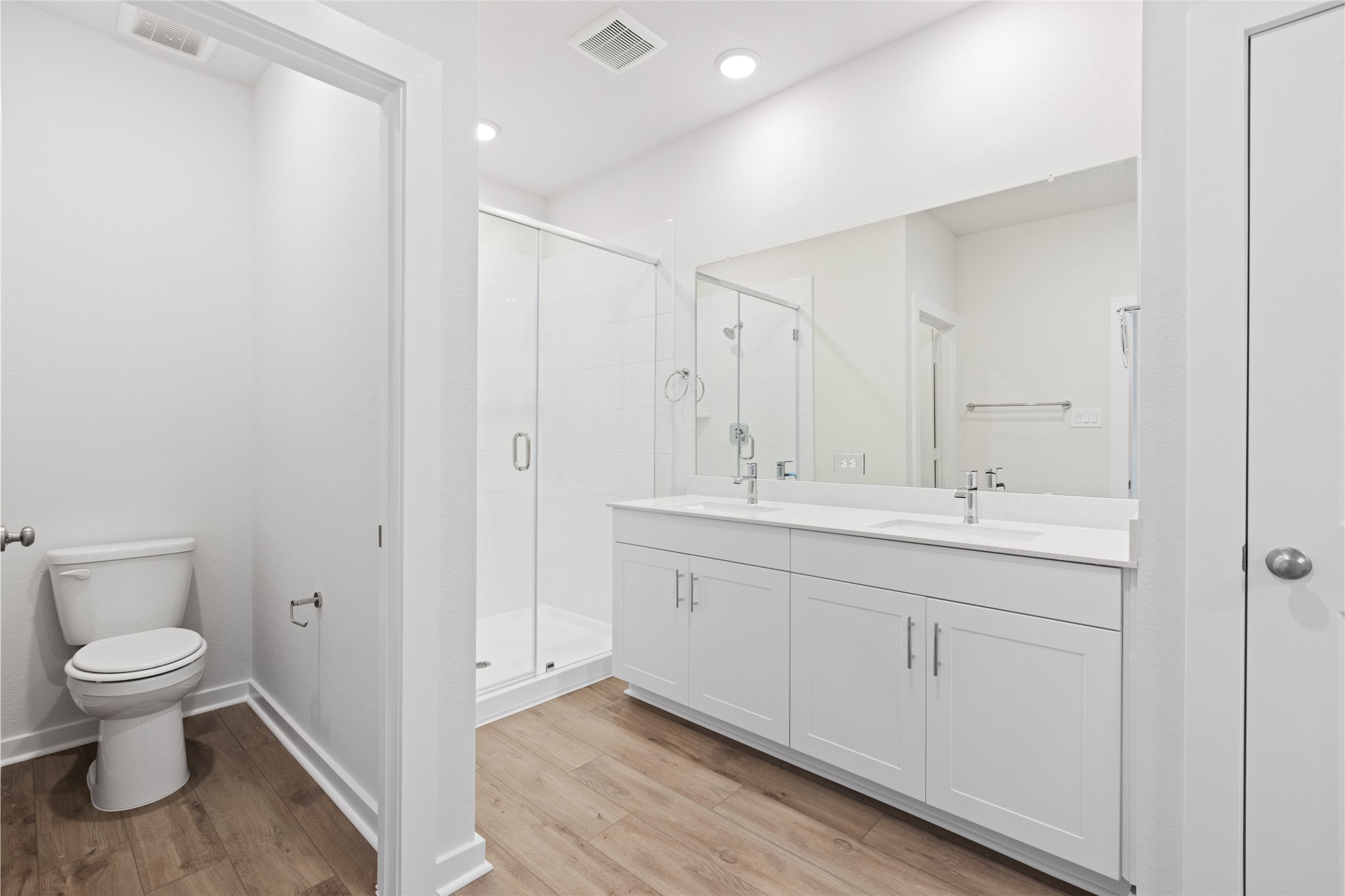 3015 Dovedale Street Property Photo 15
