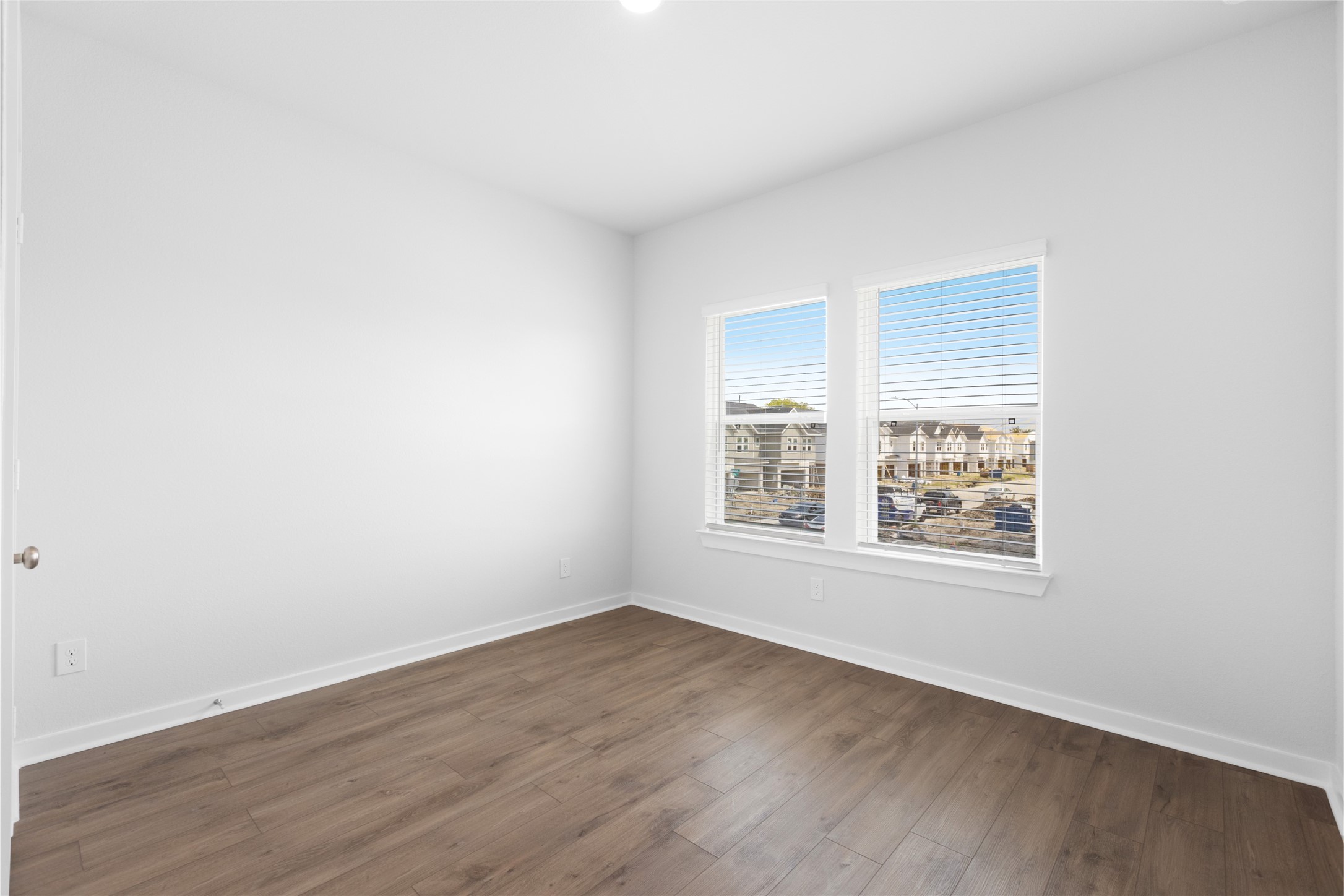 3015 Dovedale Street Property Photo 20