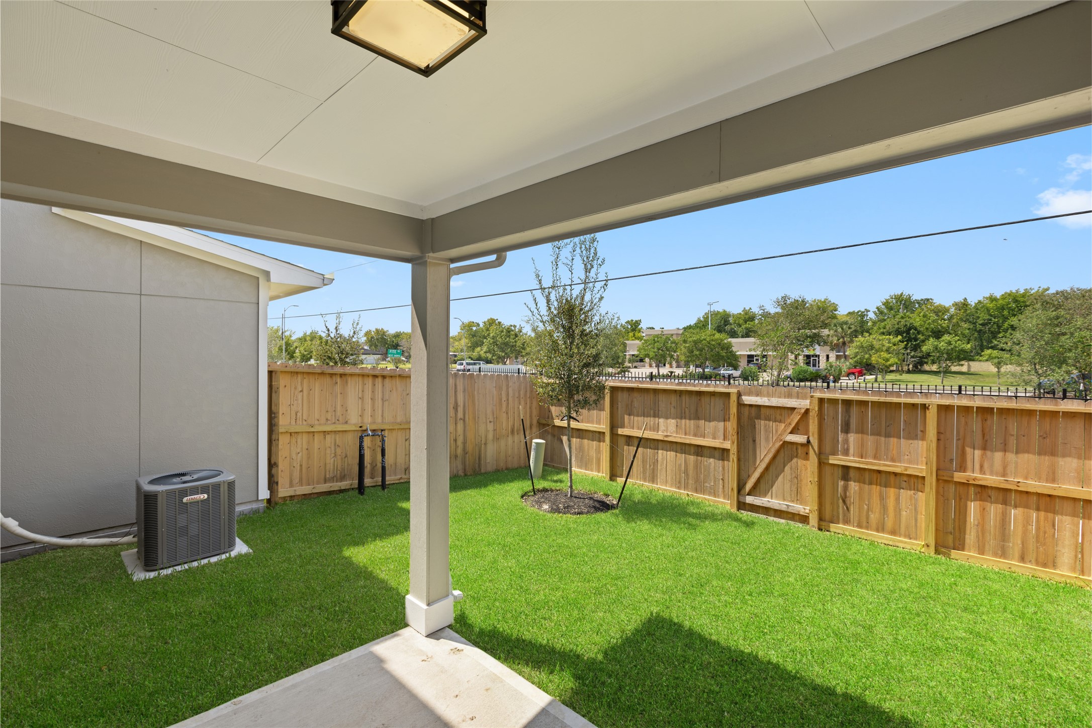 3015 Dovedale Street Property Photo 22