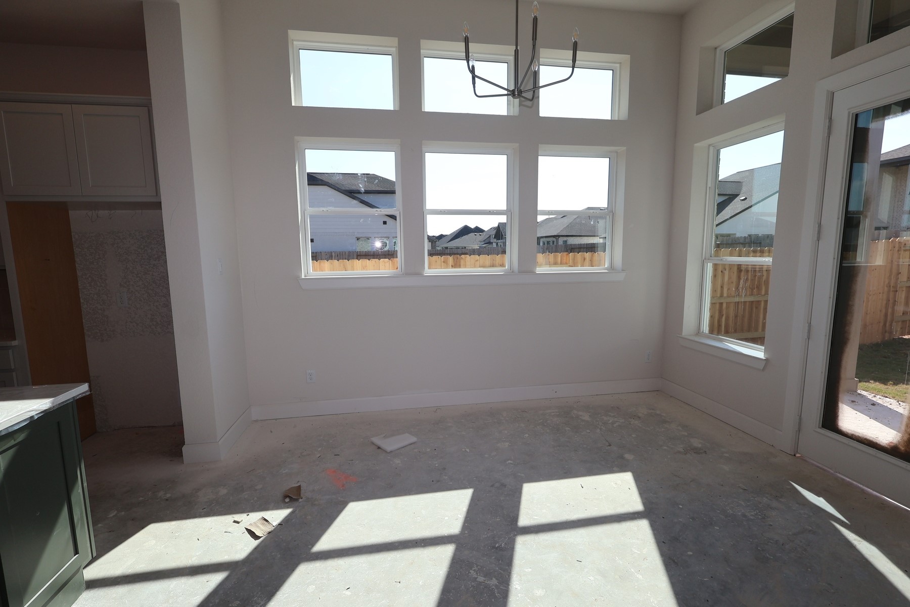 5018 Nesbit Path Property Photo 8