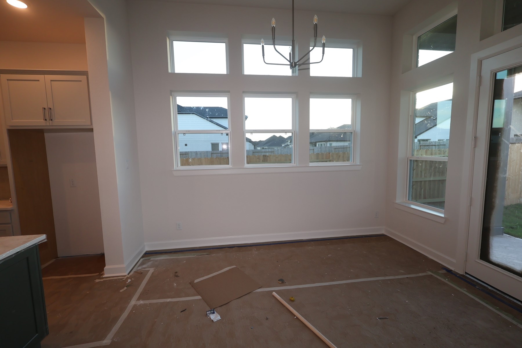 5018 Nesbit Path Property Photo 8