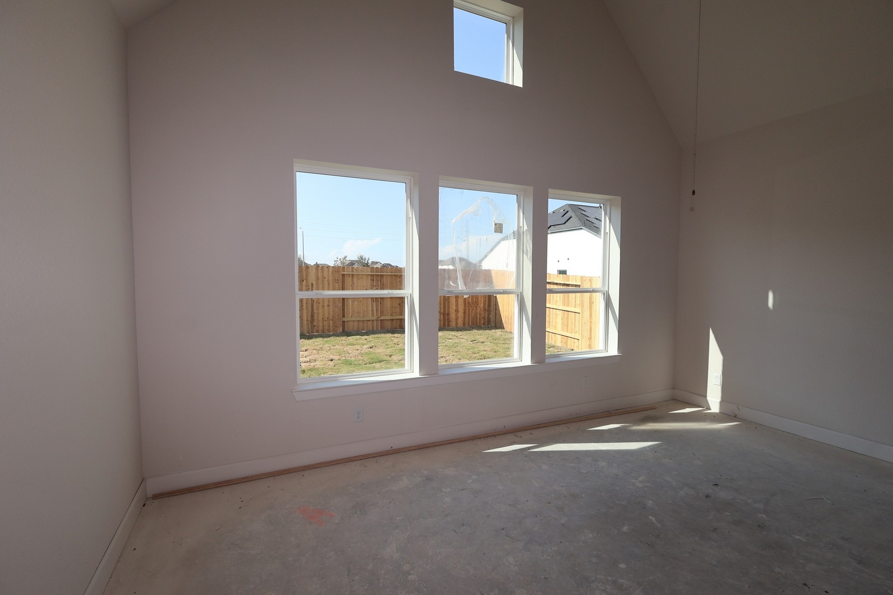5018 Nesbit Path Property Photo 9