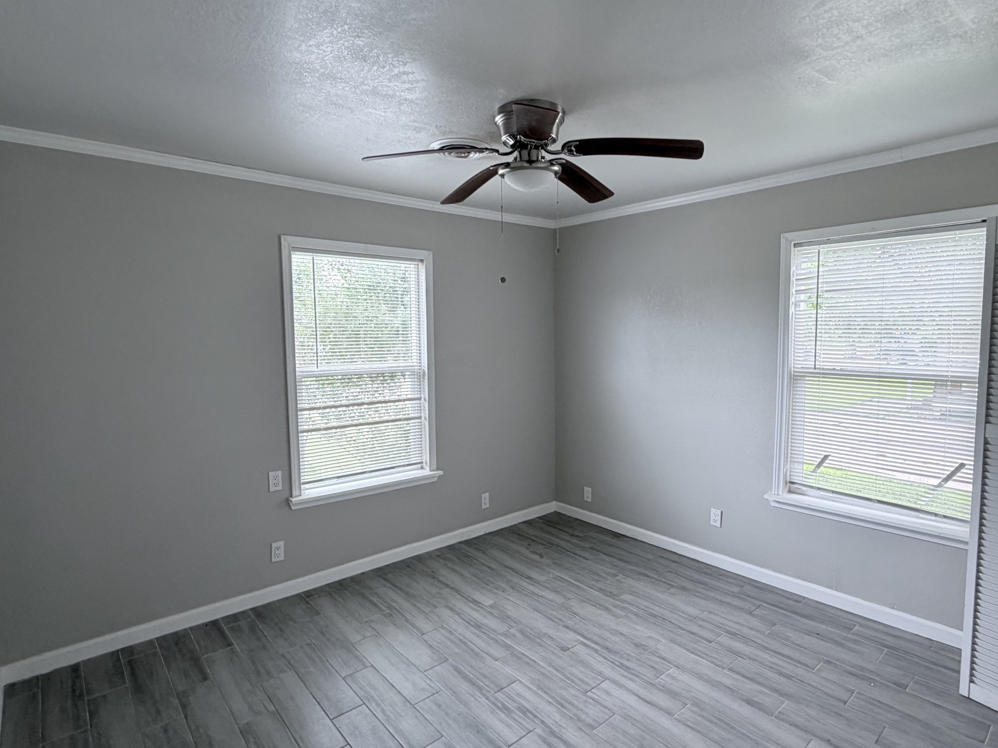 428 Azalea Street Property Photo 8