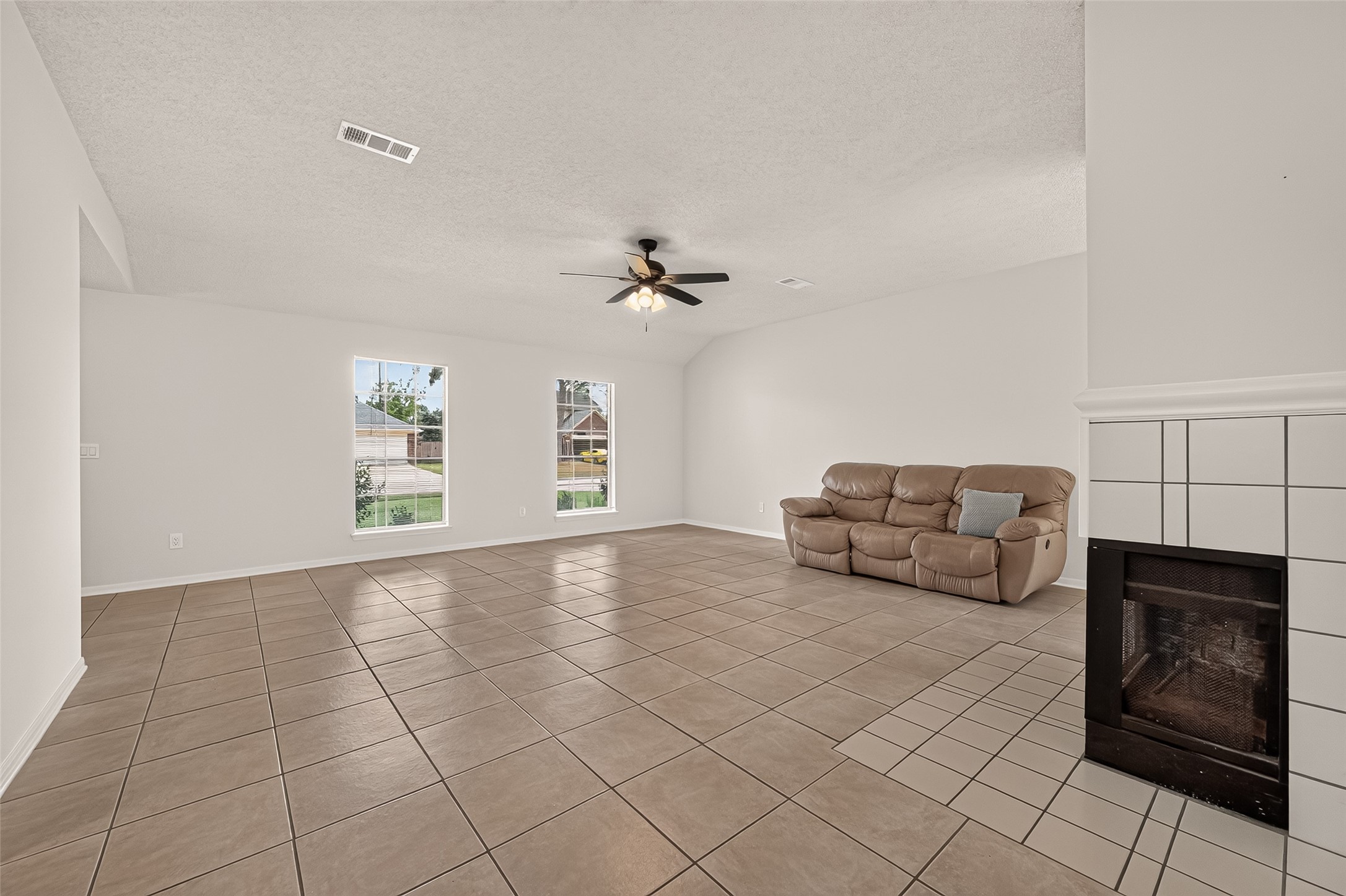18142 River Sage Drive Property Photo 10