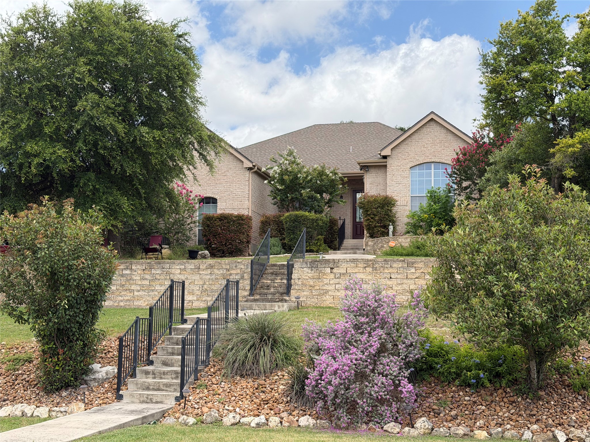 849 Santa Cruz Property Photo 1
