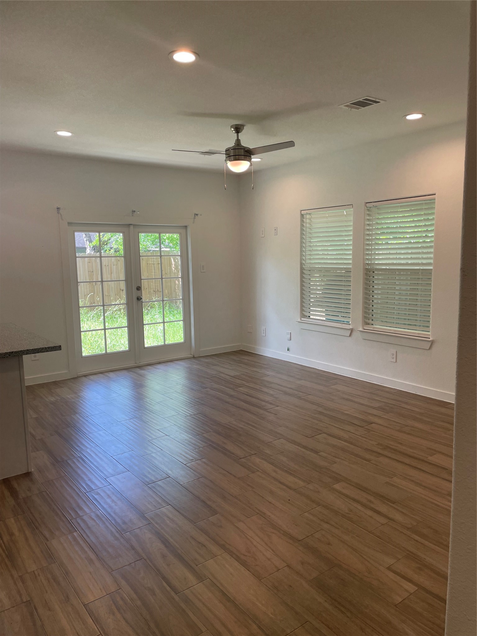 5314 Longmeadow Street B Property Photo 8