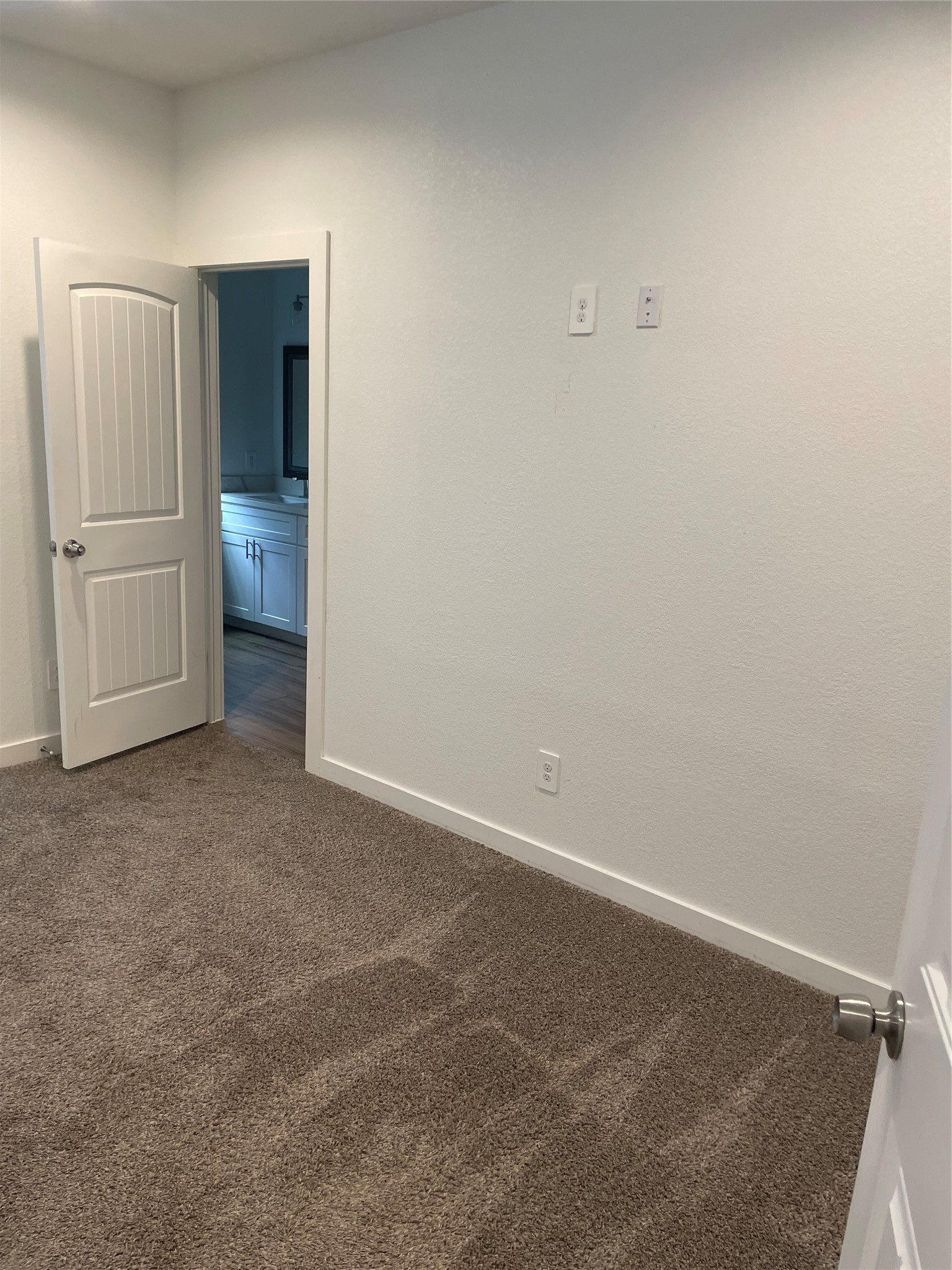 5314 Longmeadow Street B Property Photo 21