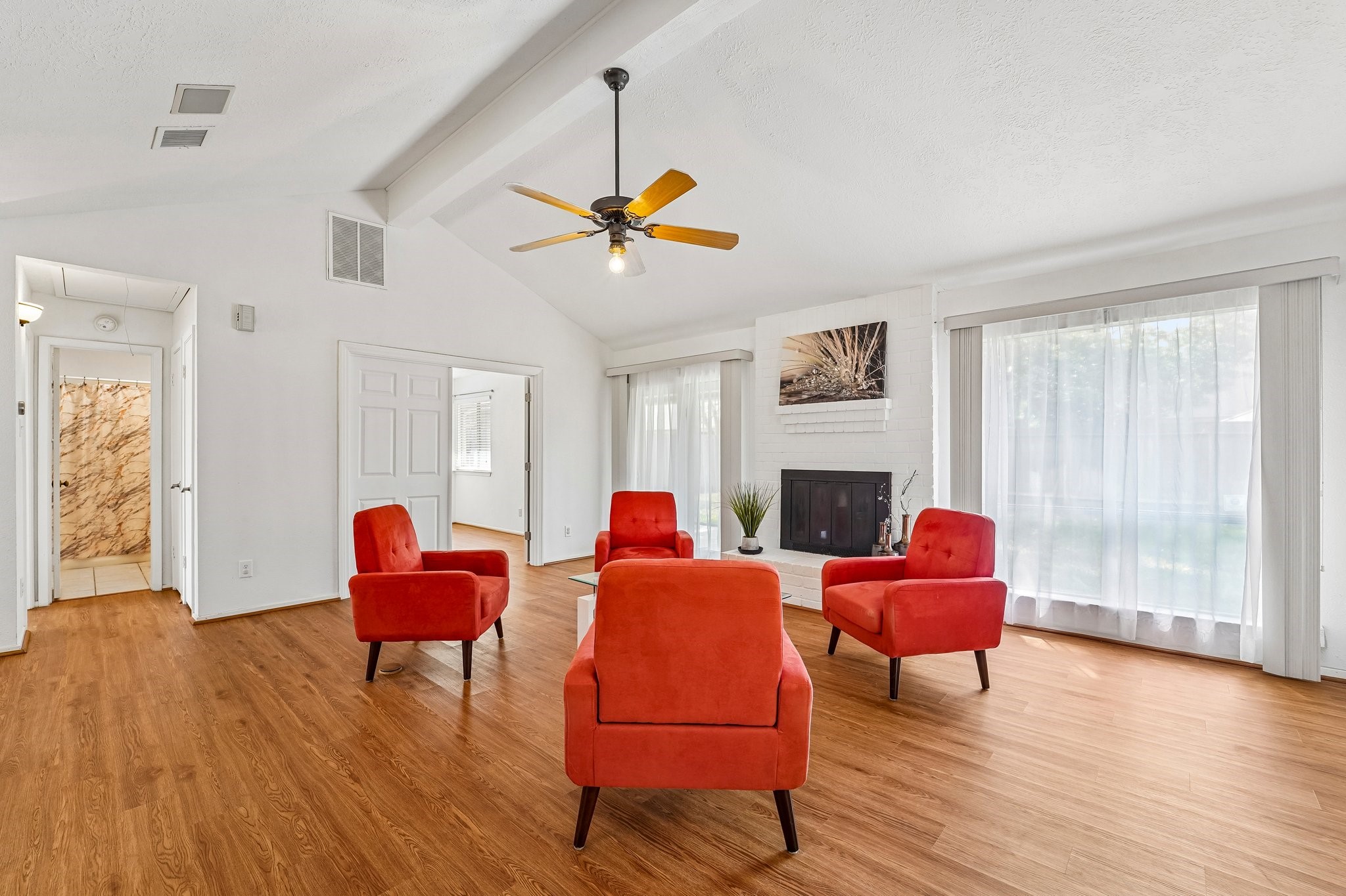 10219 Sand Pass Lane Property Photo 6