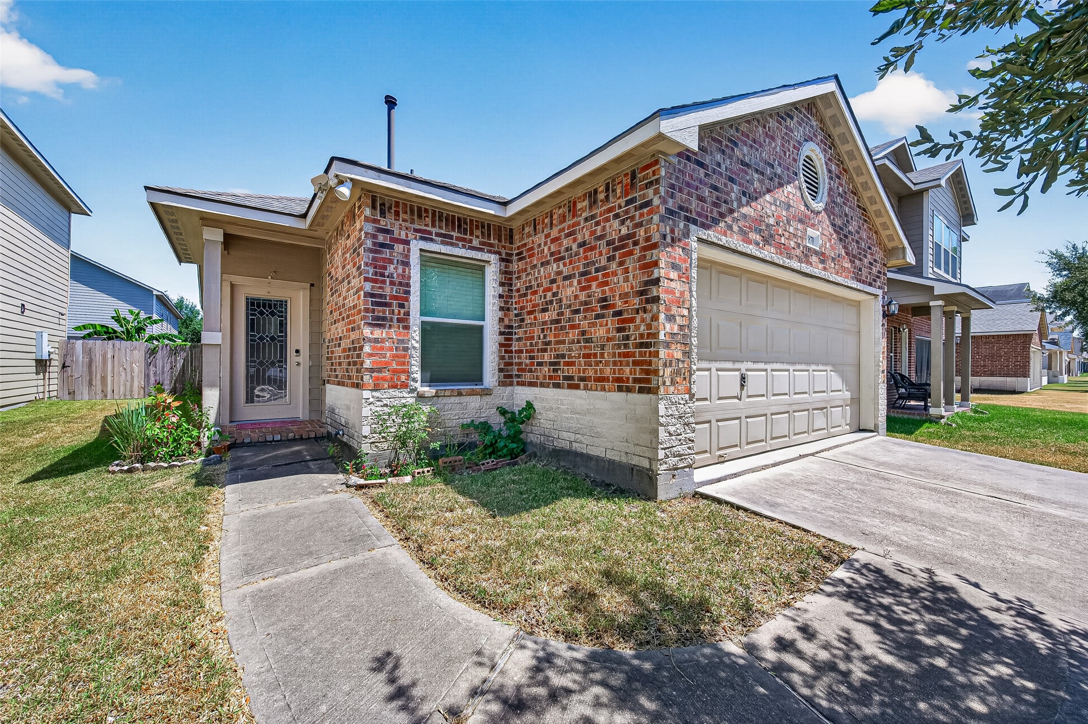 7870 Maverick Trace Lane Property Photo 1