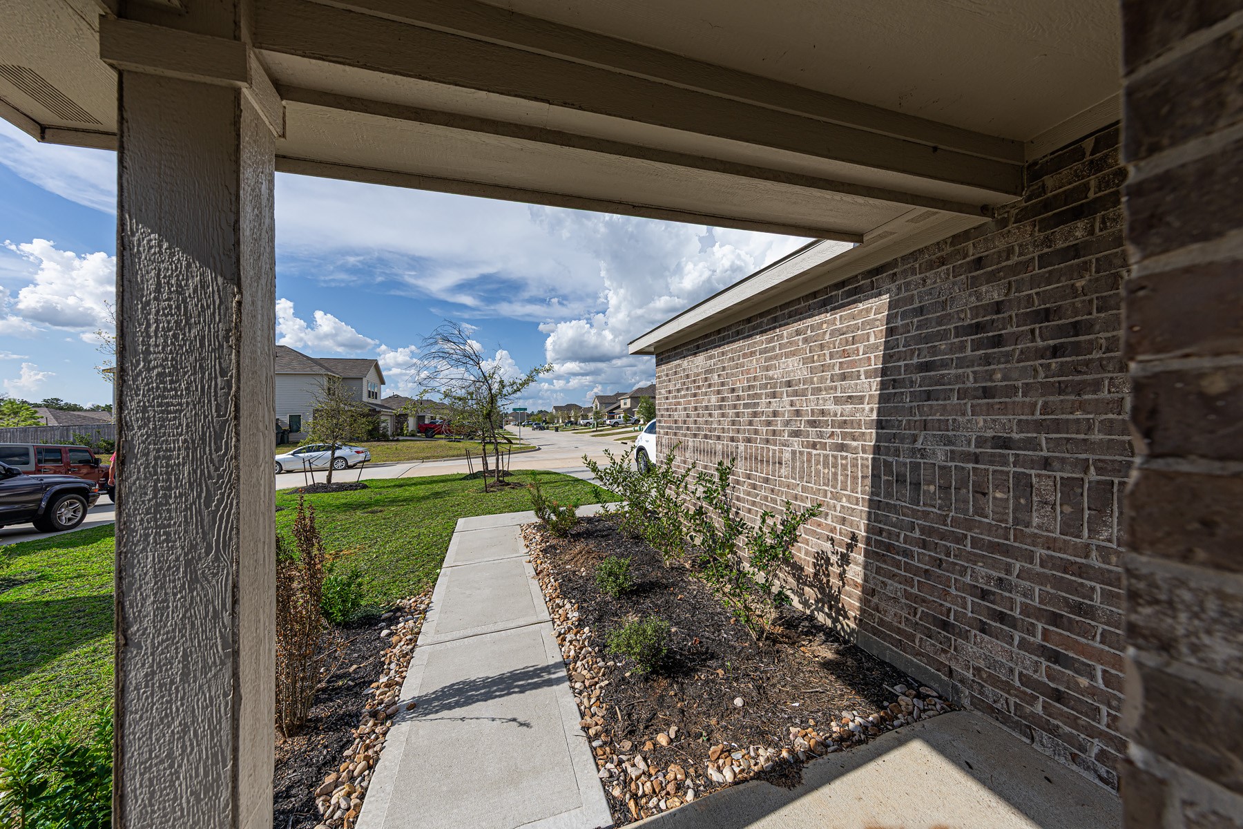 2430 Ridge Oak Drive Property Photo 4