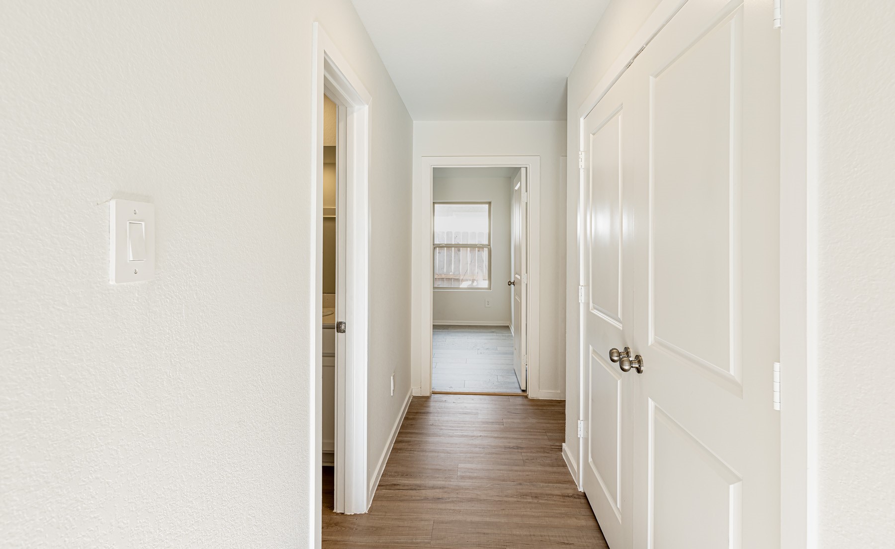 2430 Ridge Oak Drive Property Photo 22