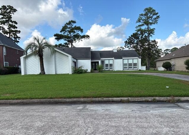 20407 Sunny Shores Drive Property Photo 2