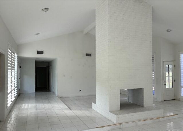 20407 Sunny Shores Drive Property Photo 4