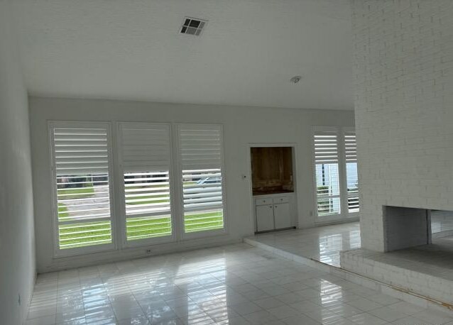 20407 Sunny Shores Drive Property Photo 8