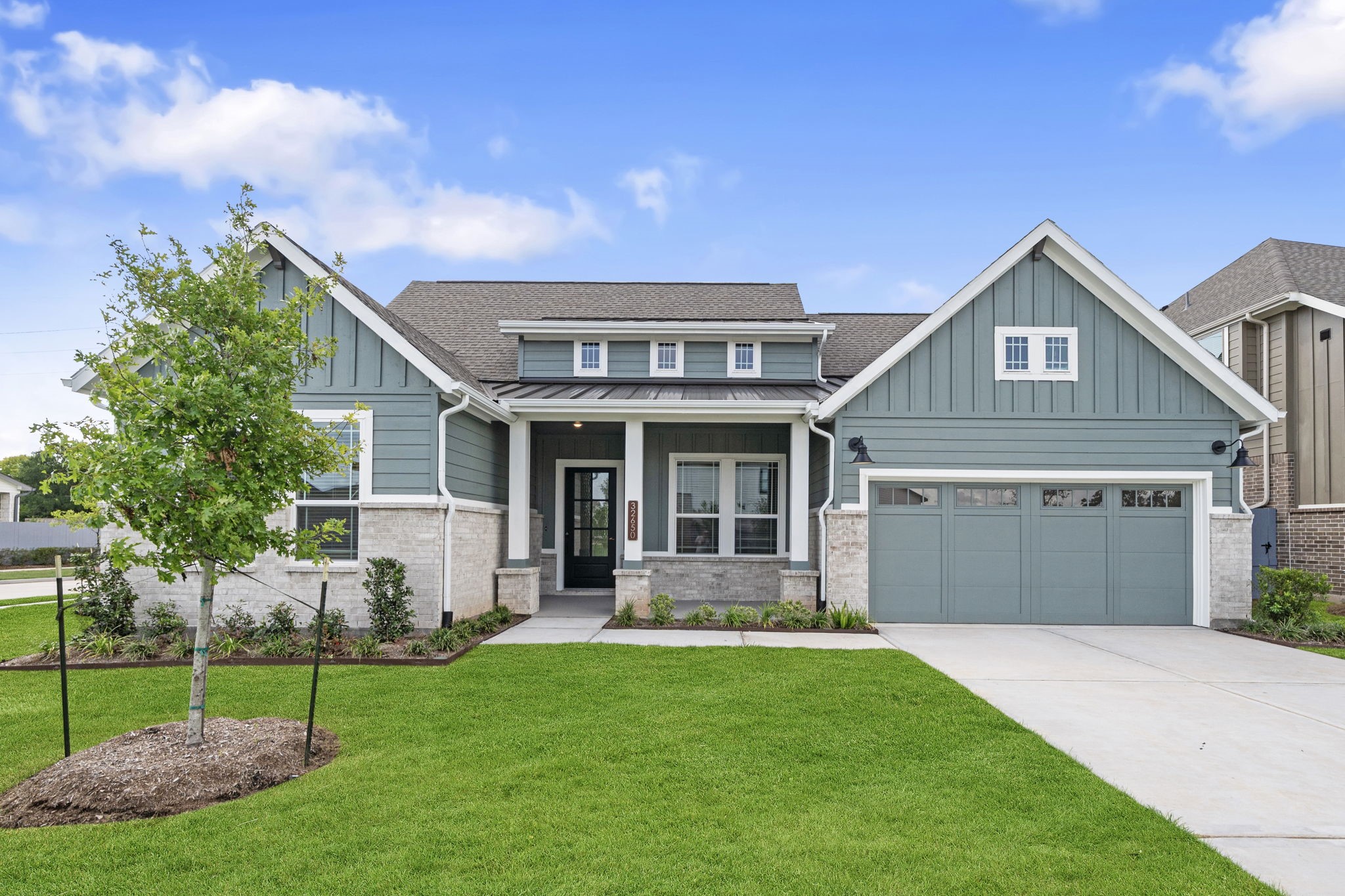32650 Fly Fish Way Property Photo 1