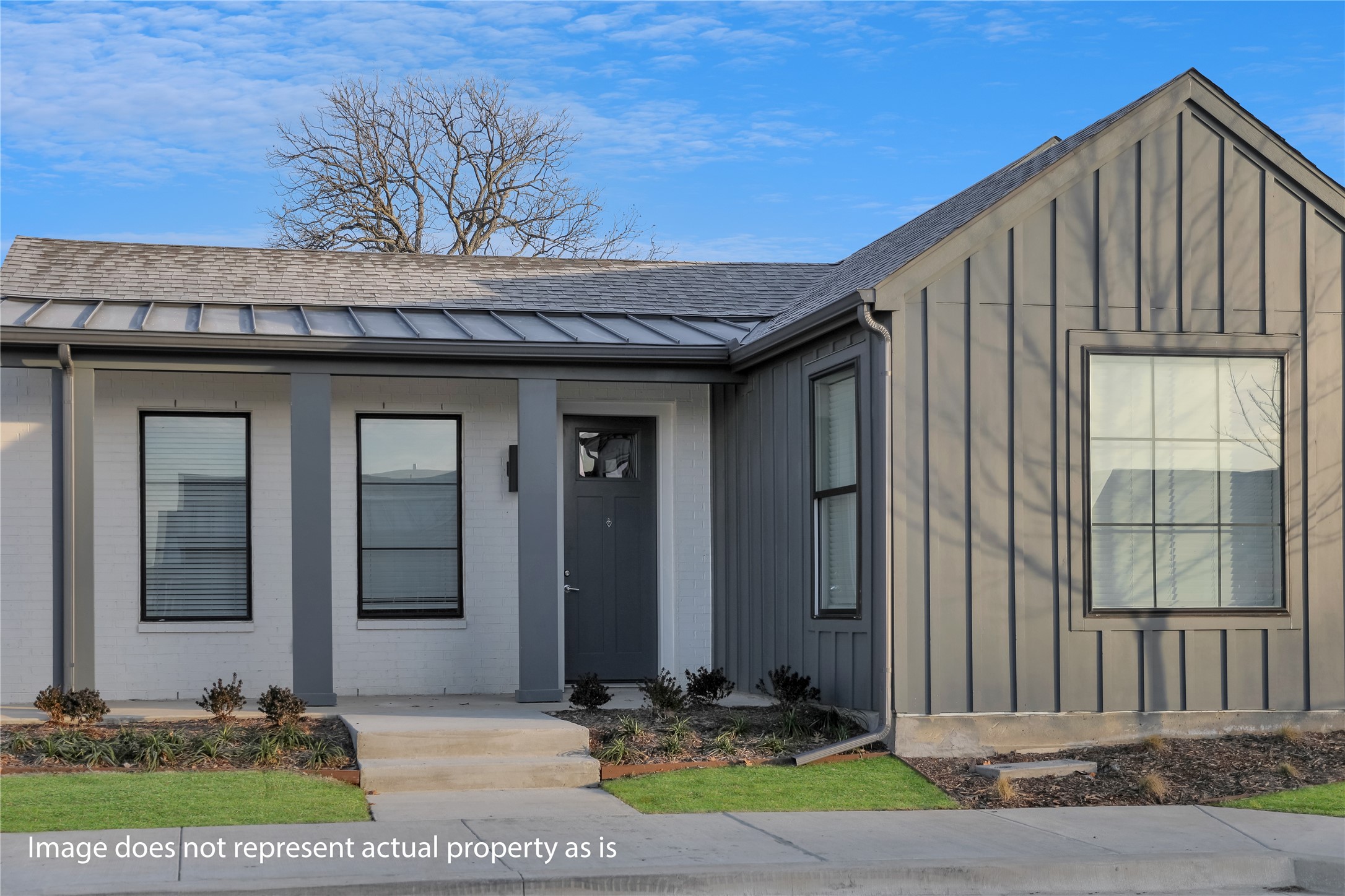 3651-101 S Custer Road Property Photo 3