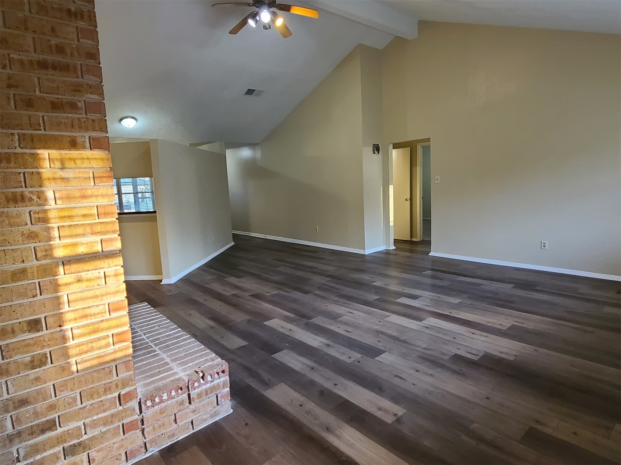 17123 Forelock Way Property Photo 10